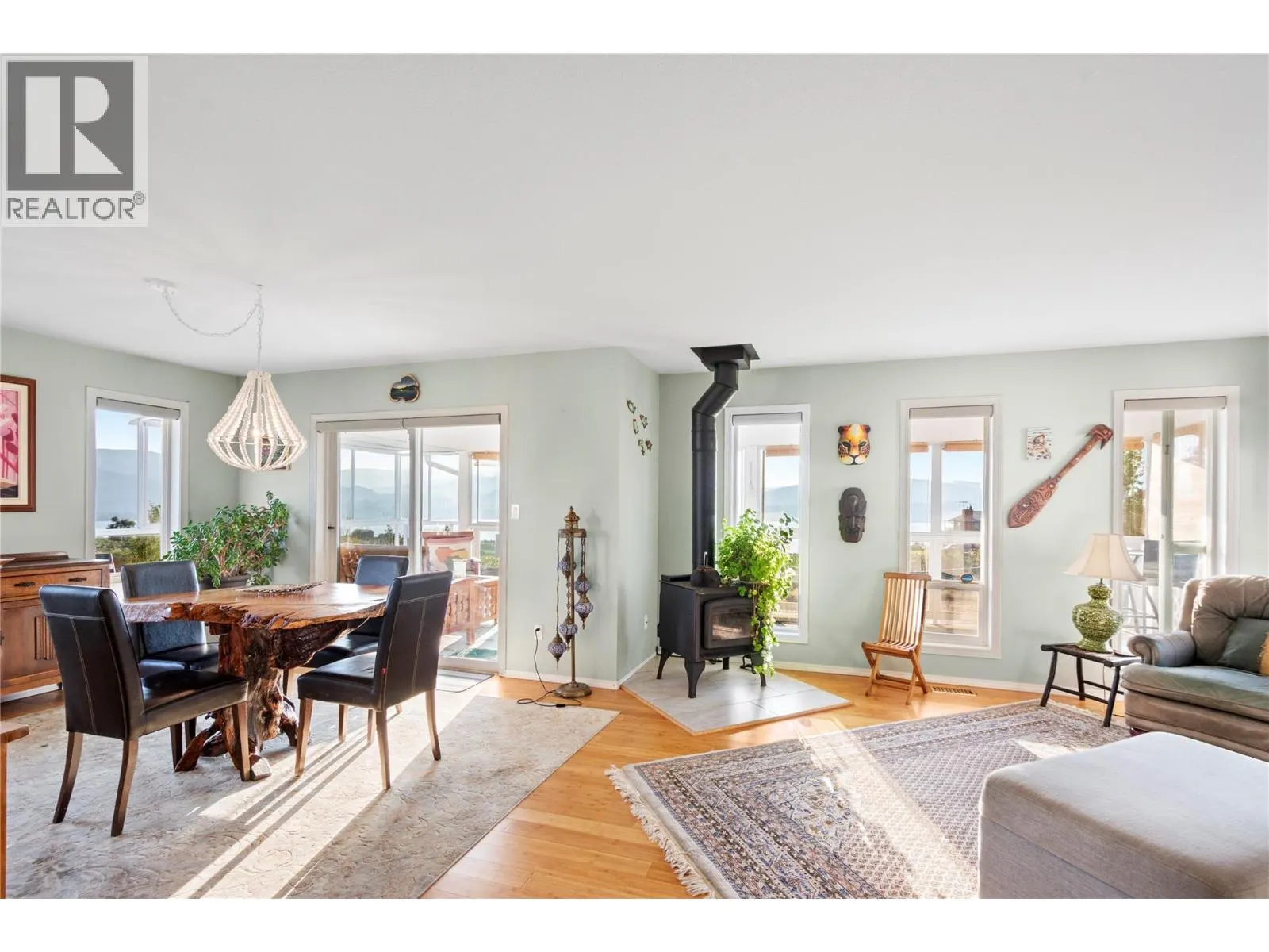 4295 NORTH NARAMATA Road