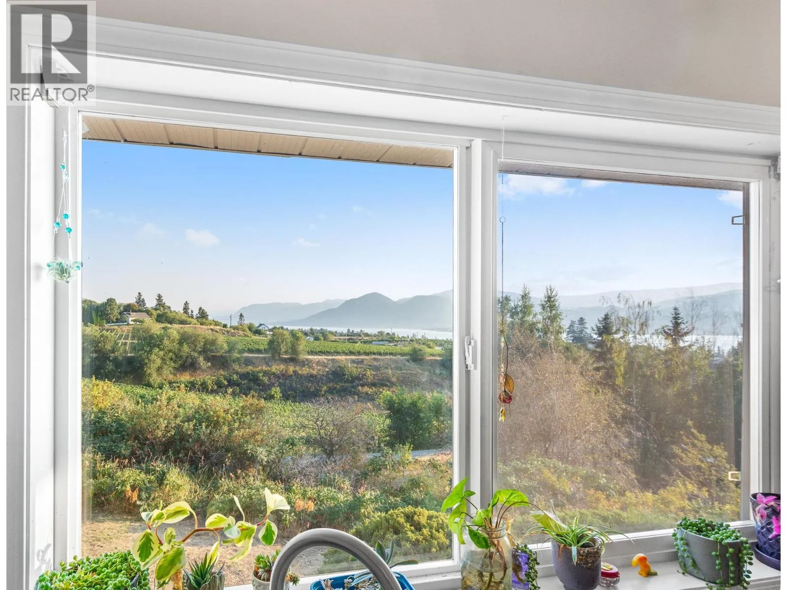 4295 NORTH NARAMATA Road