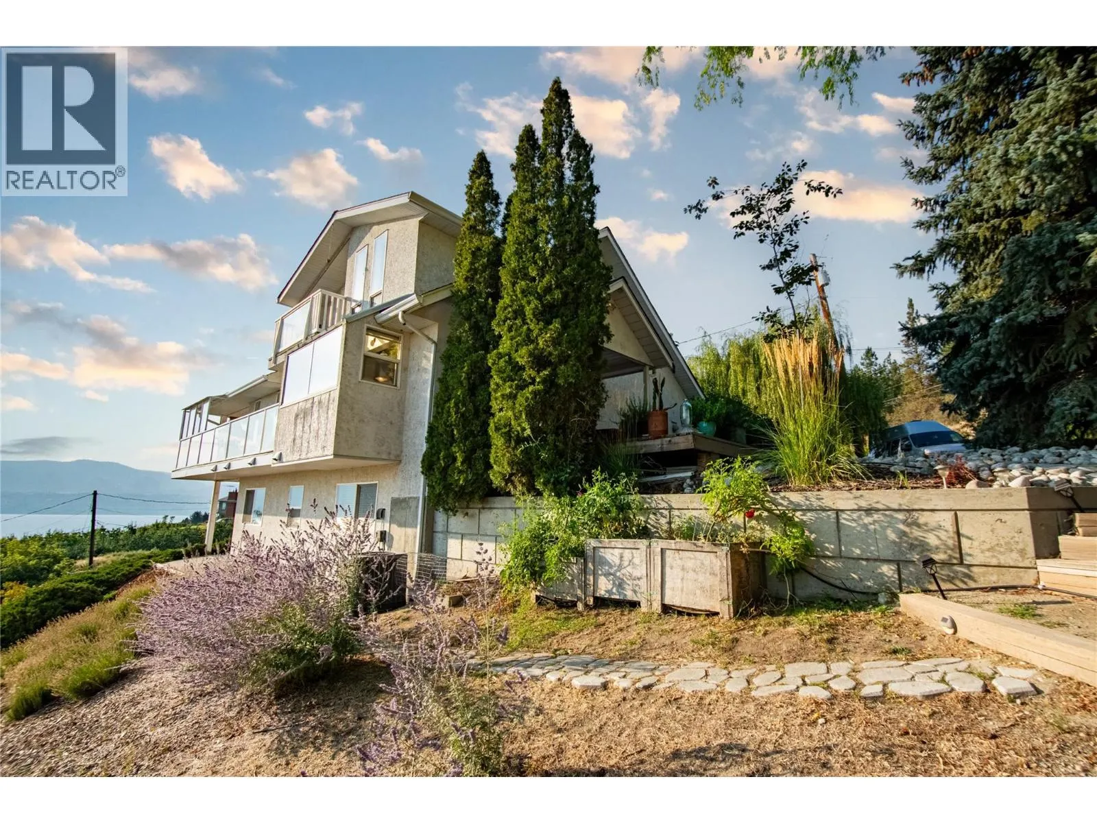 4295 NORTH NARAMATA Road