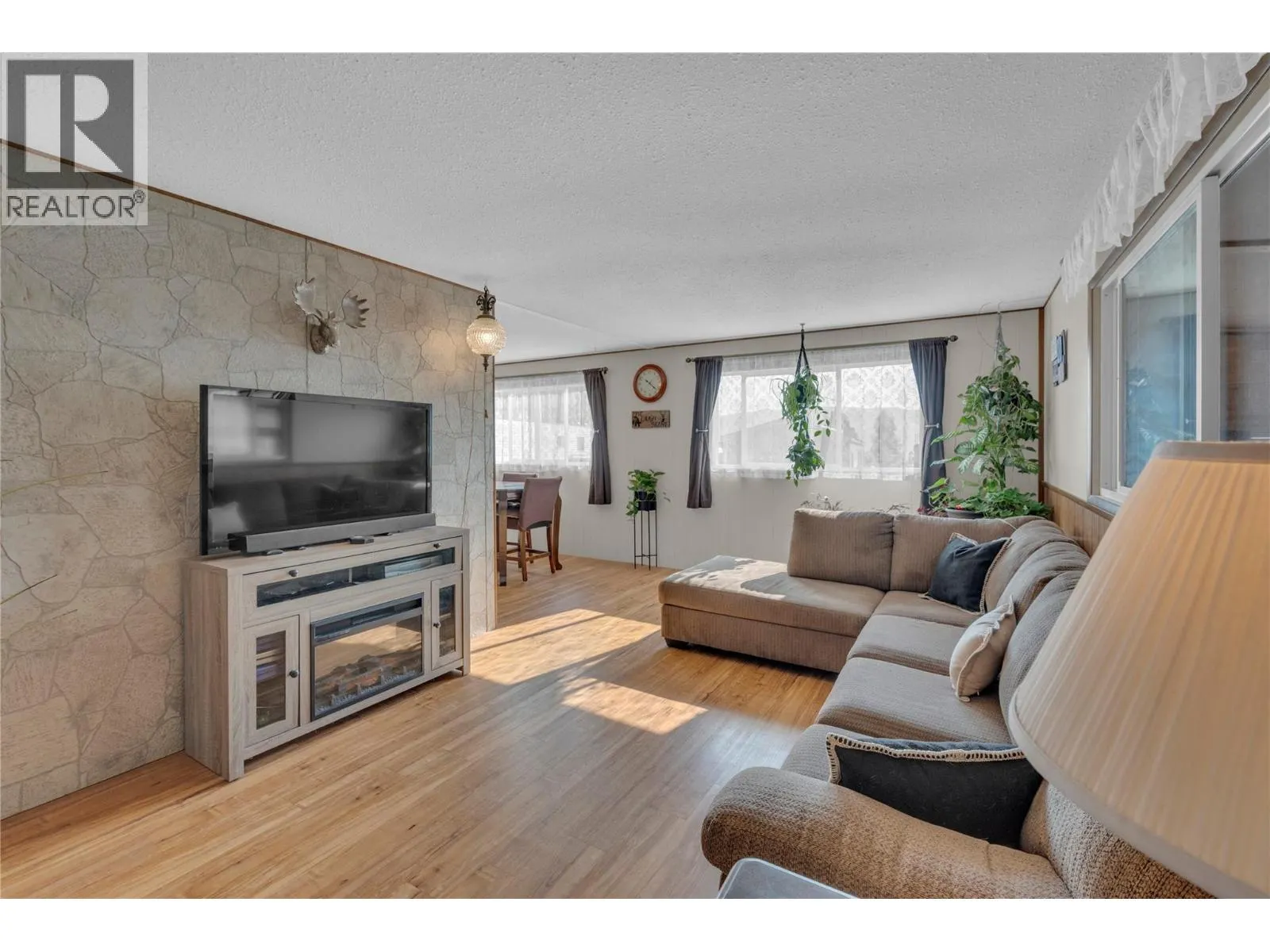5371 Princeton Road Unit# 14