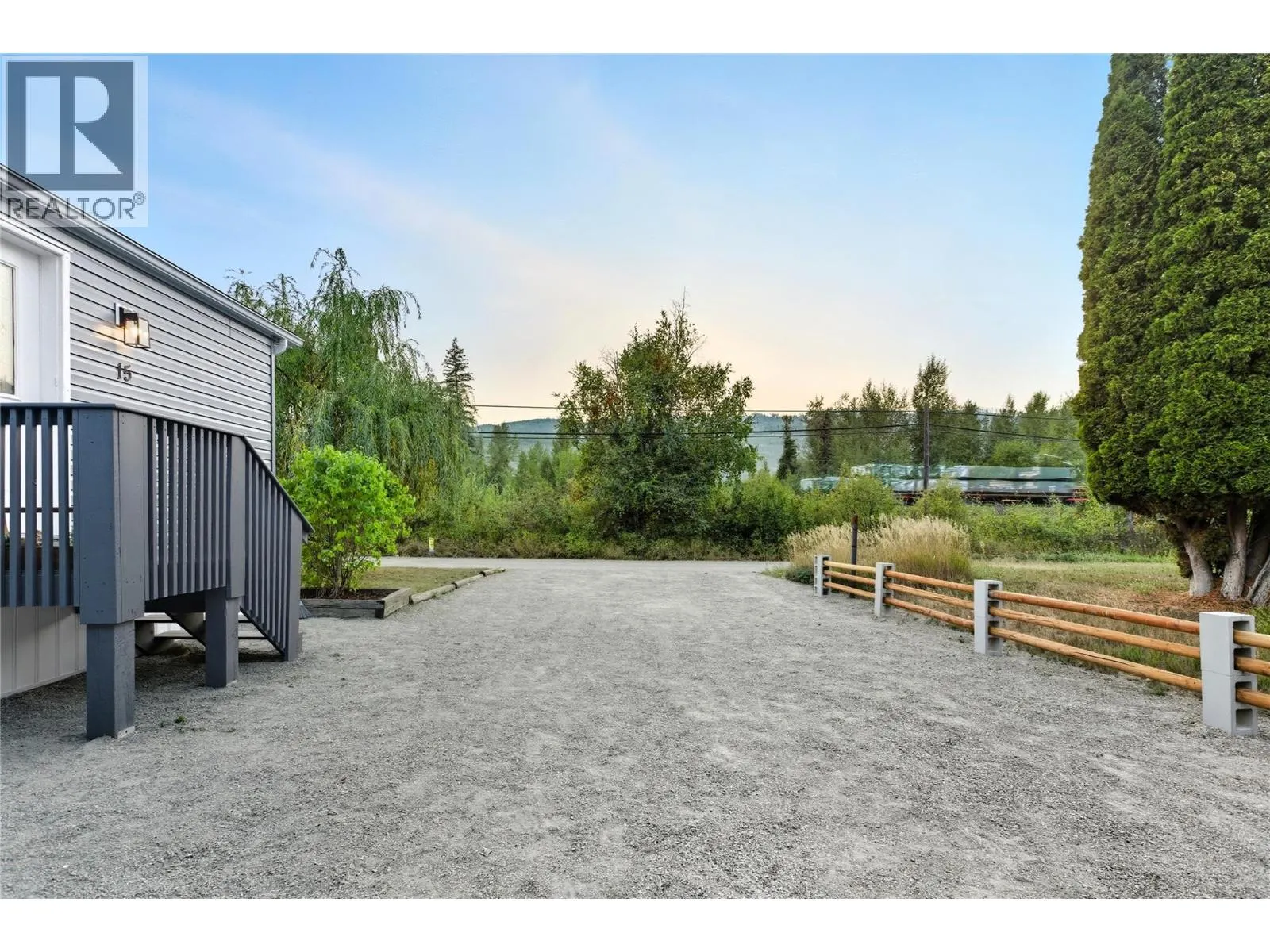4564 Summer Road Unit# 15