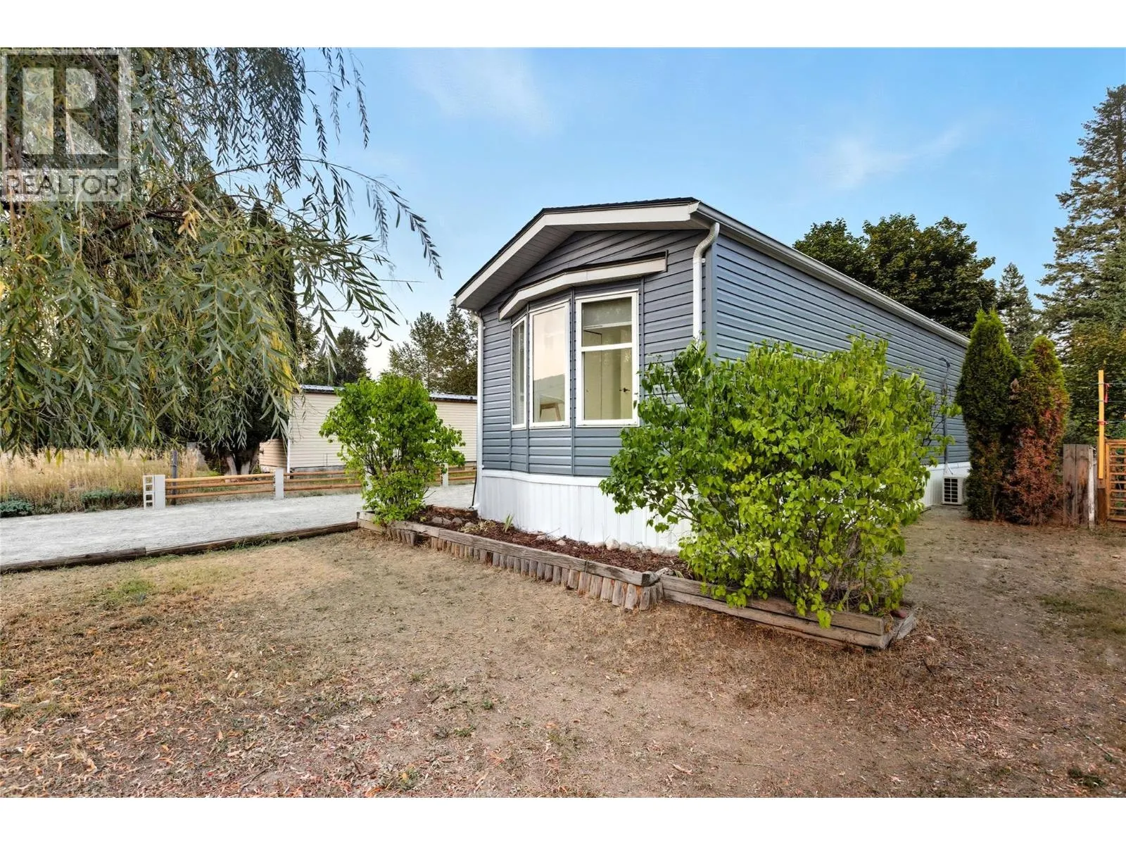 4564 Summer Road Unit# 15