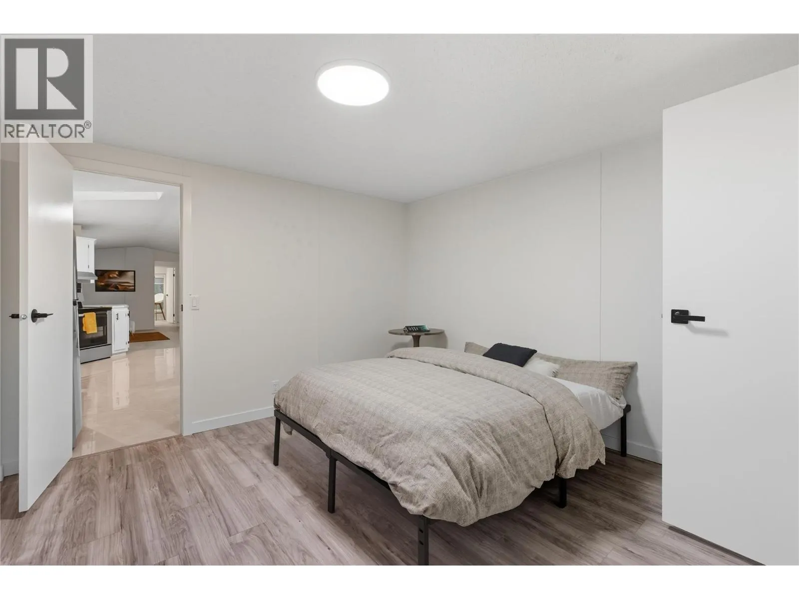 4564 Summer Road Unit# 15