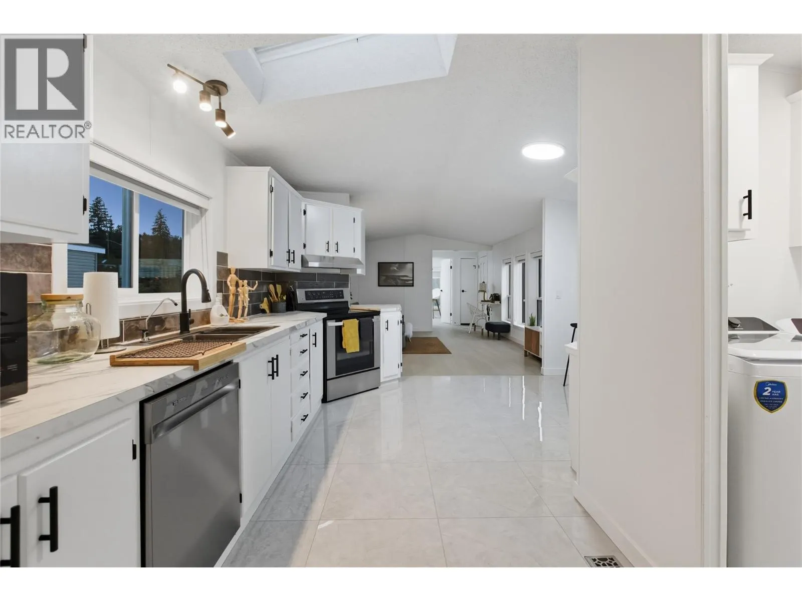 4564 Summer Road Unit# 15