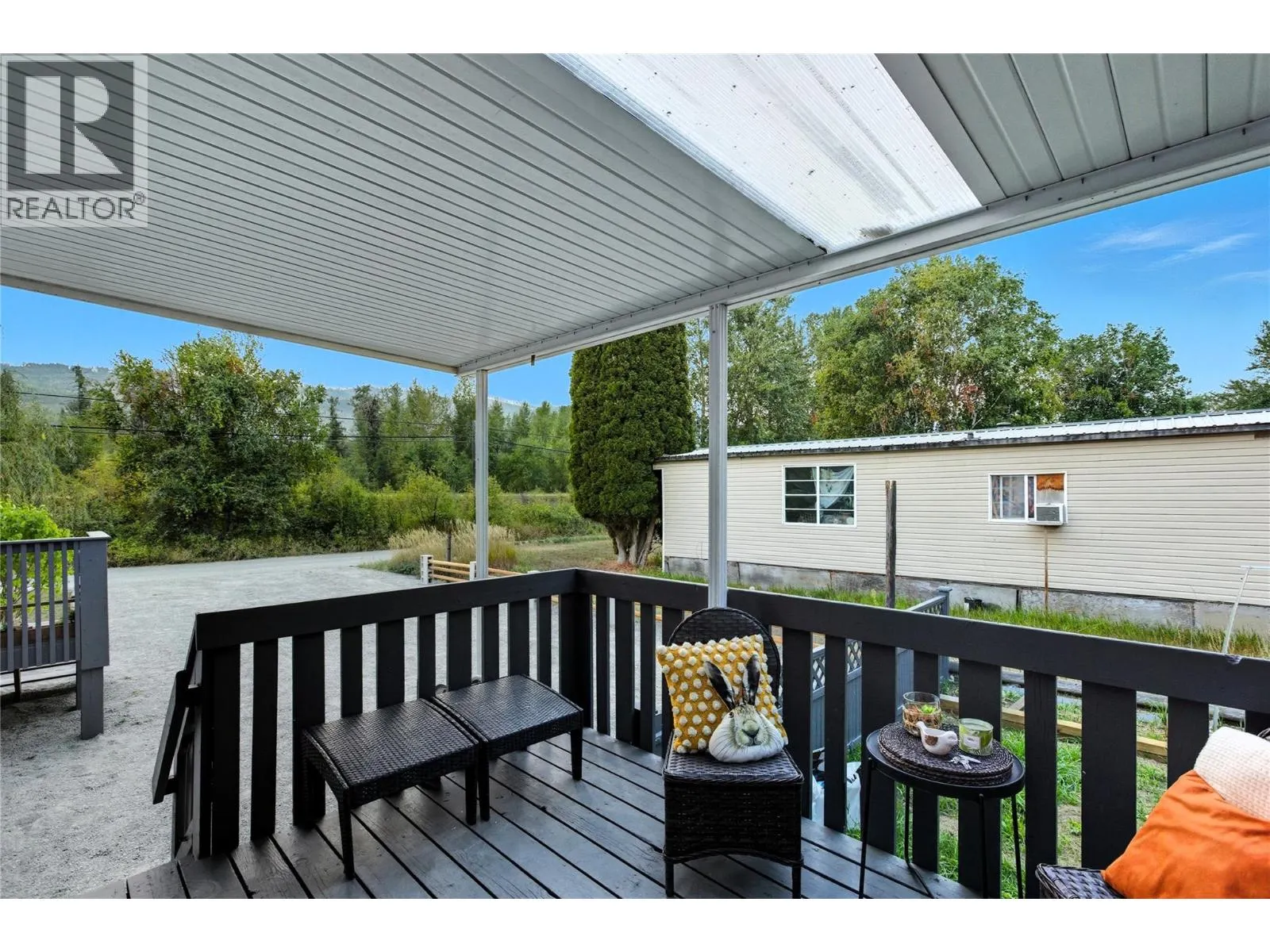 4564 Summer Road Unit# 15