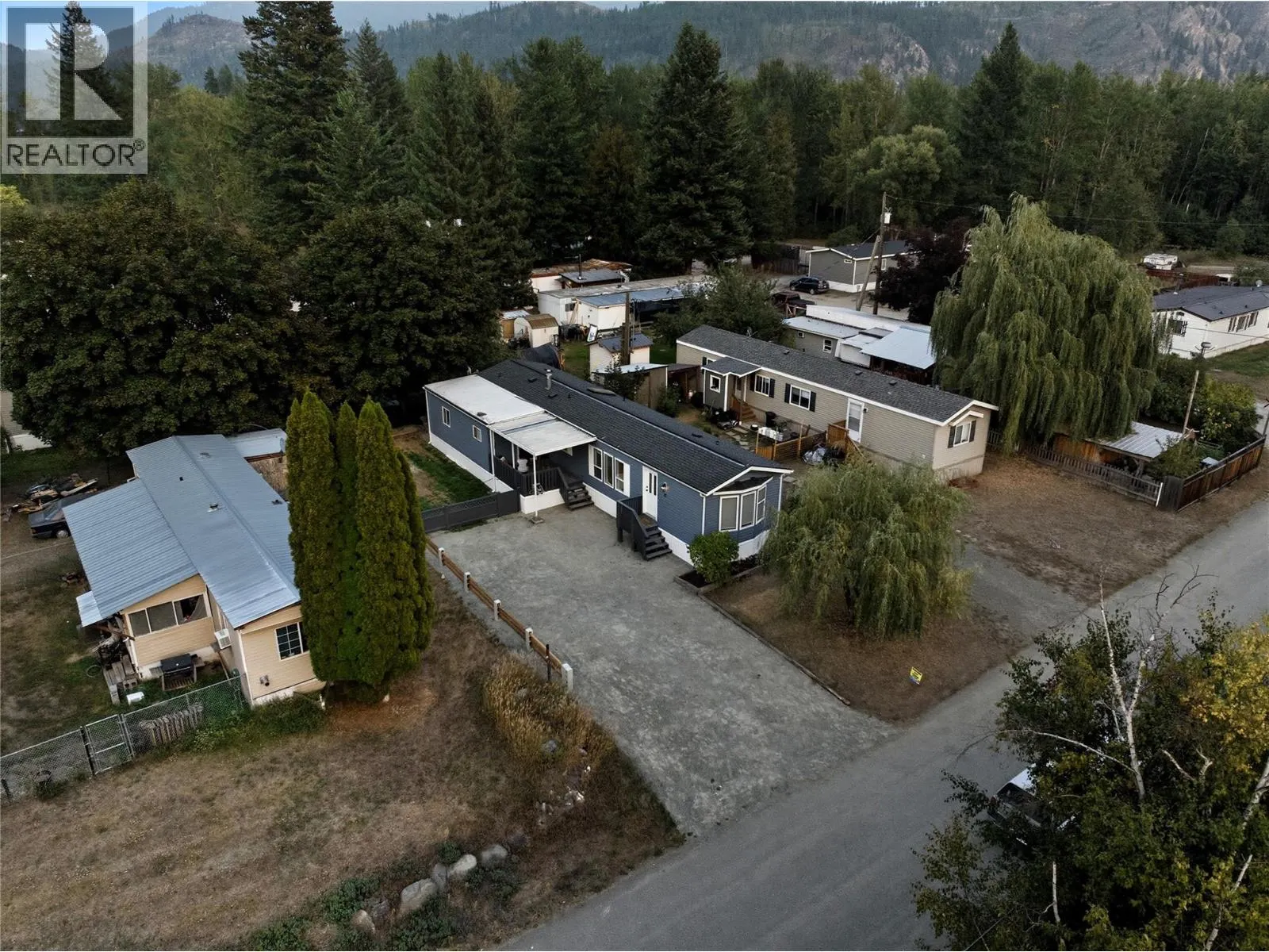 4564 Summer Road Unit# 15