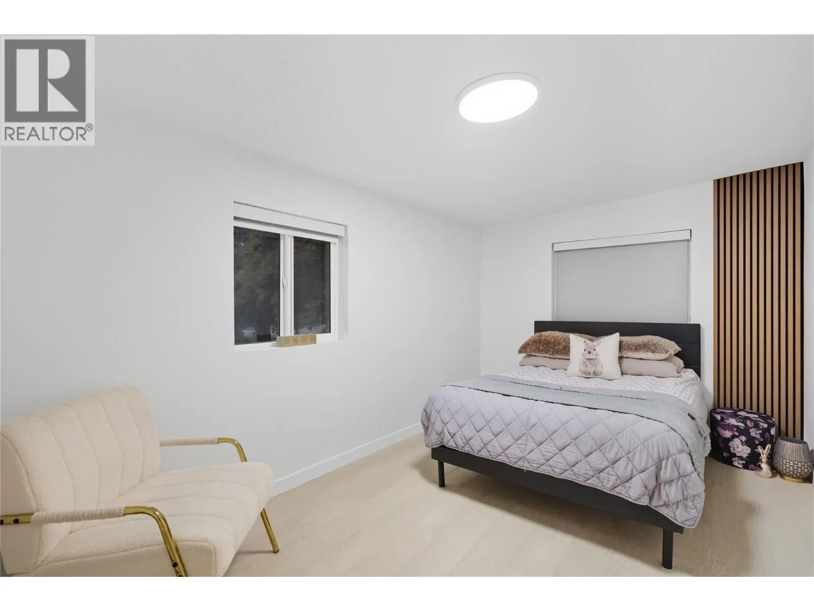 4564 Summer Road Unit# 15