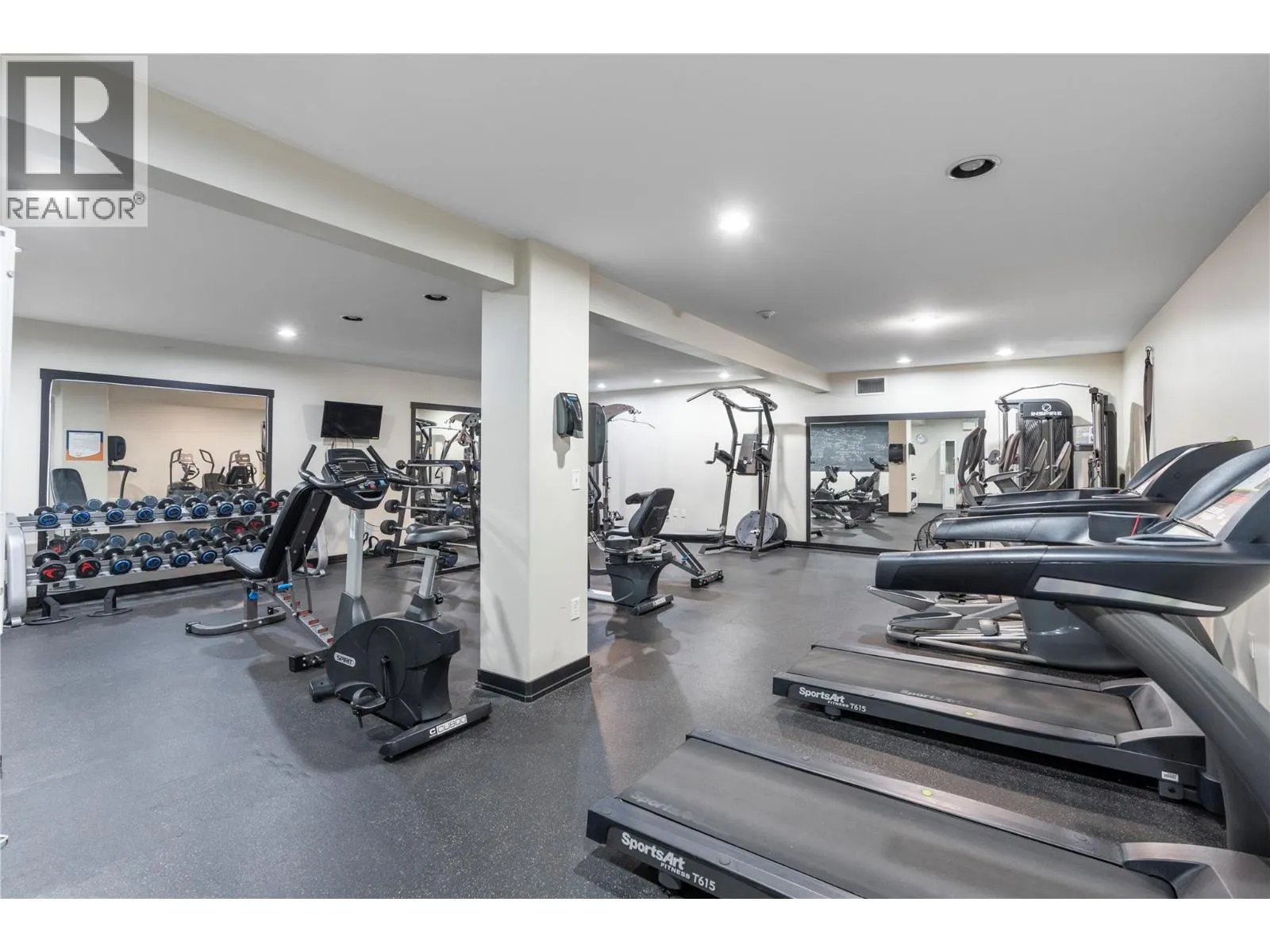 6754 La Palma Loop