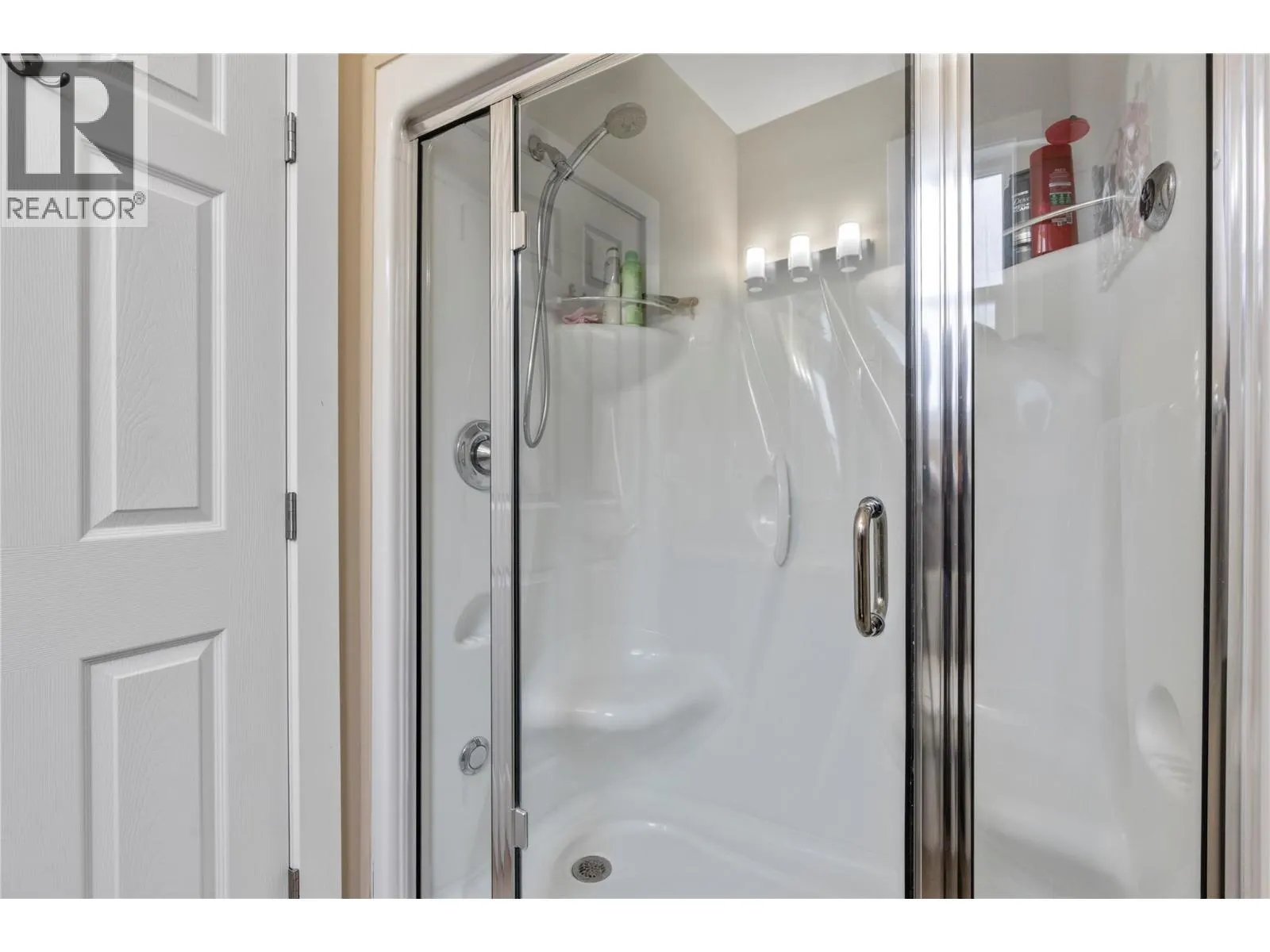 6754 La Palma Loop