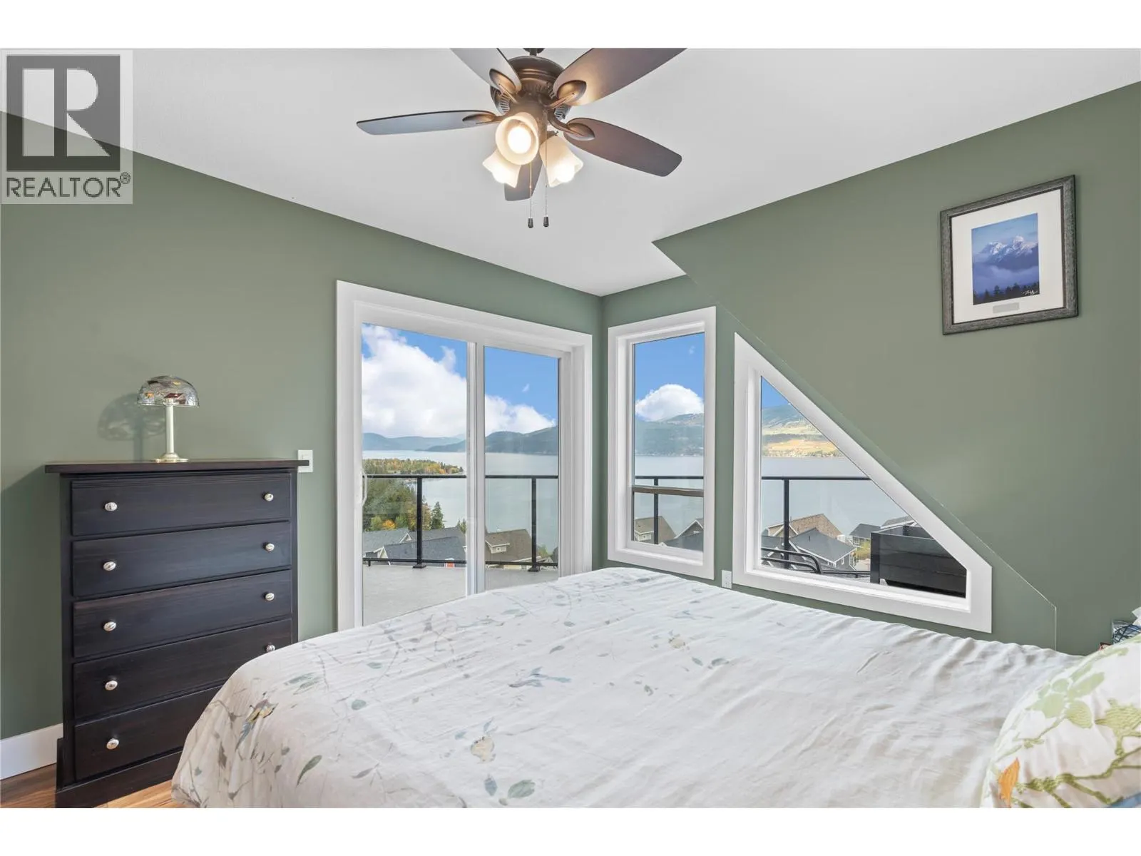 6754 La Palma Loop