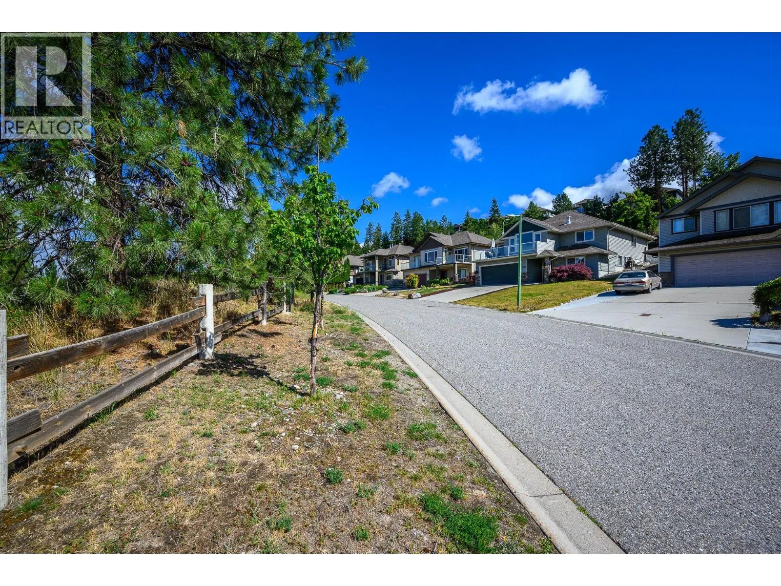 4979 Windsong Crescent