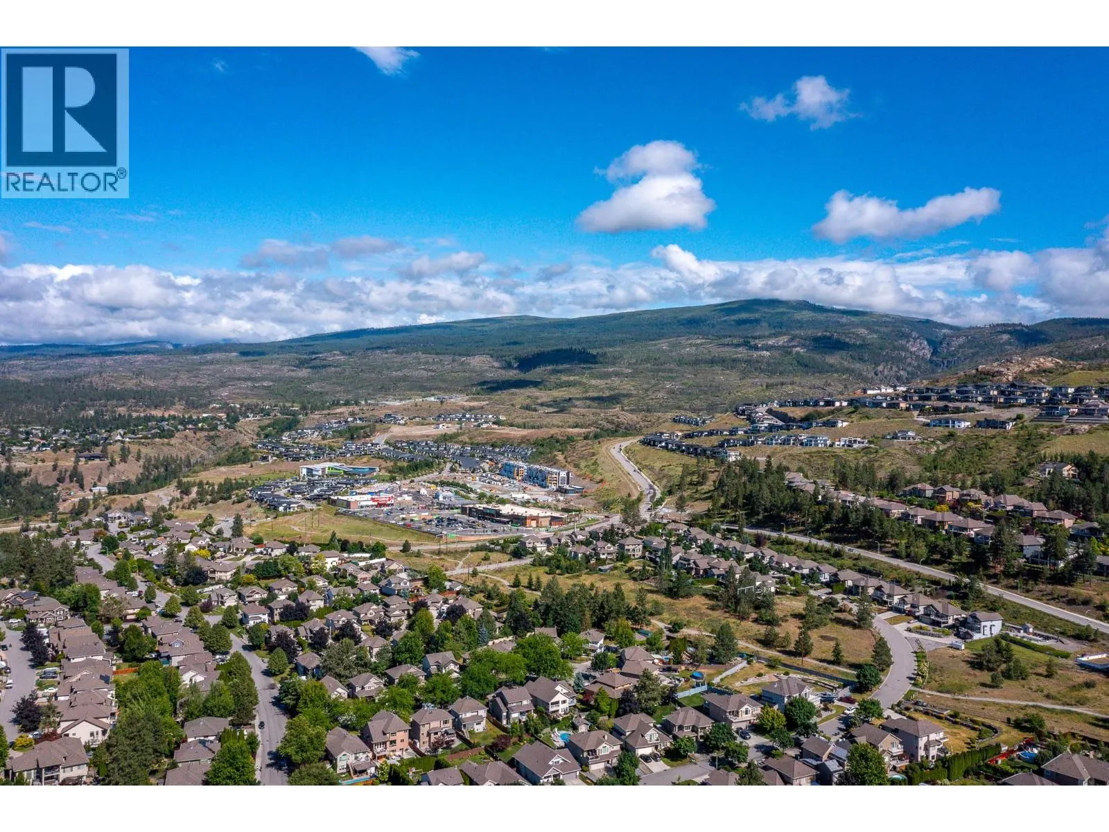 4979 Windsong Crescent