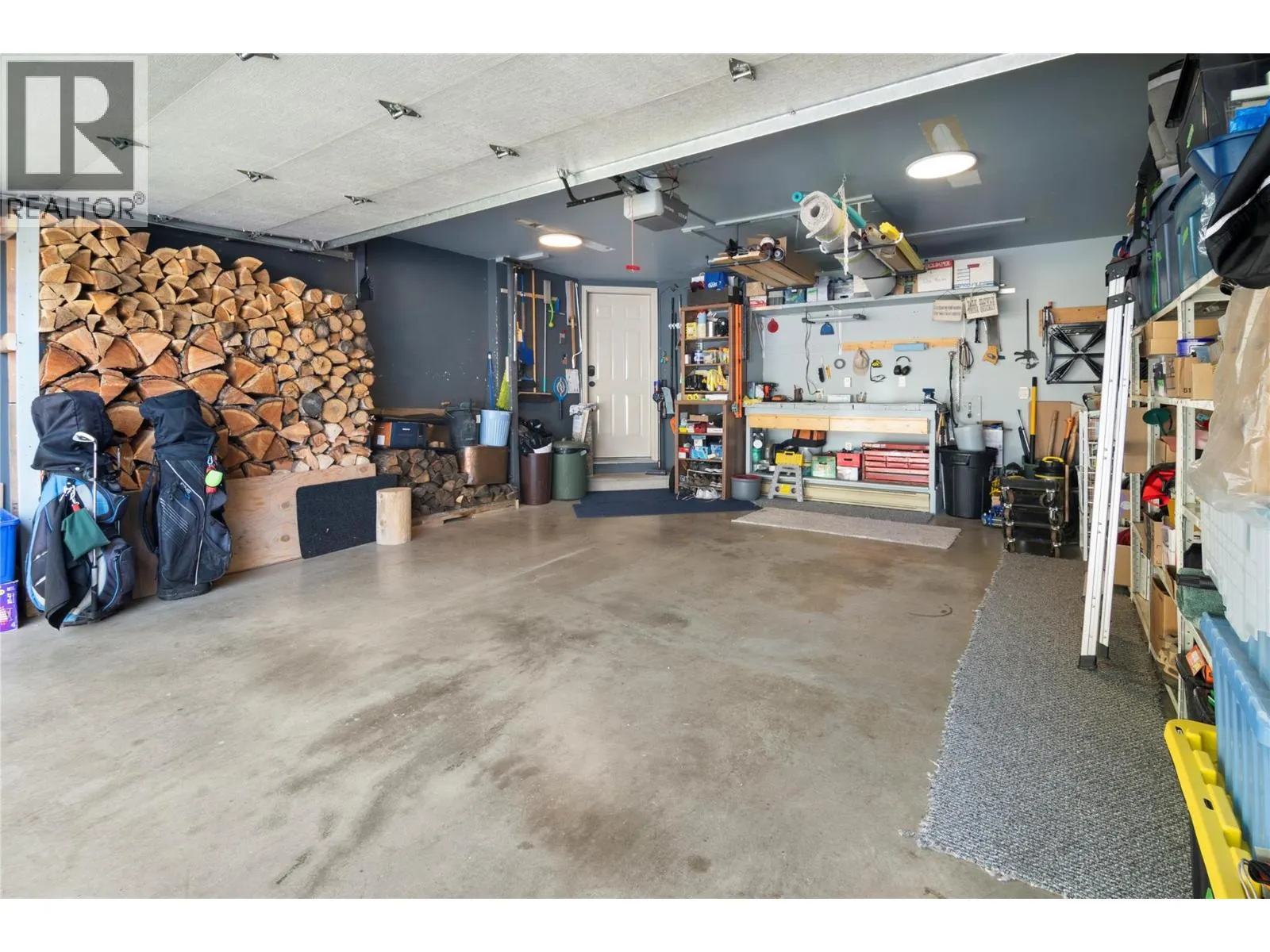 7525 Columbia Avenue Unit# 17