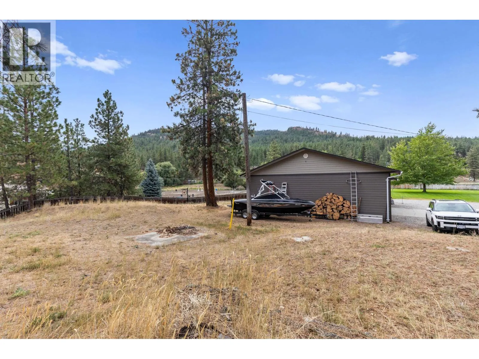 602 Johnson Crescent