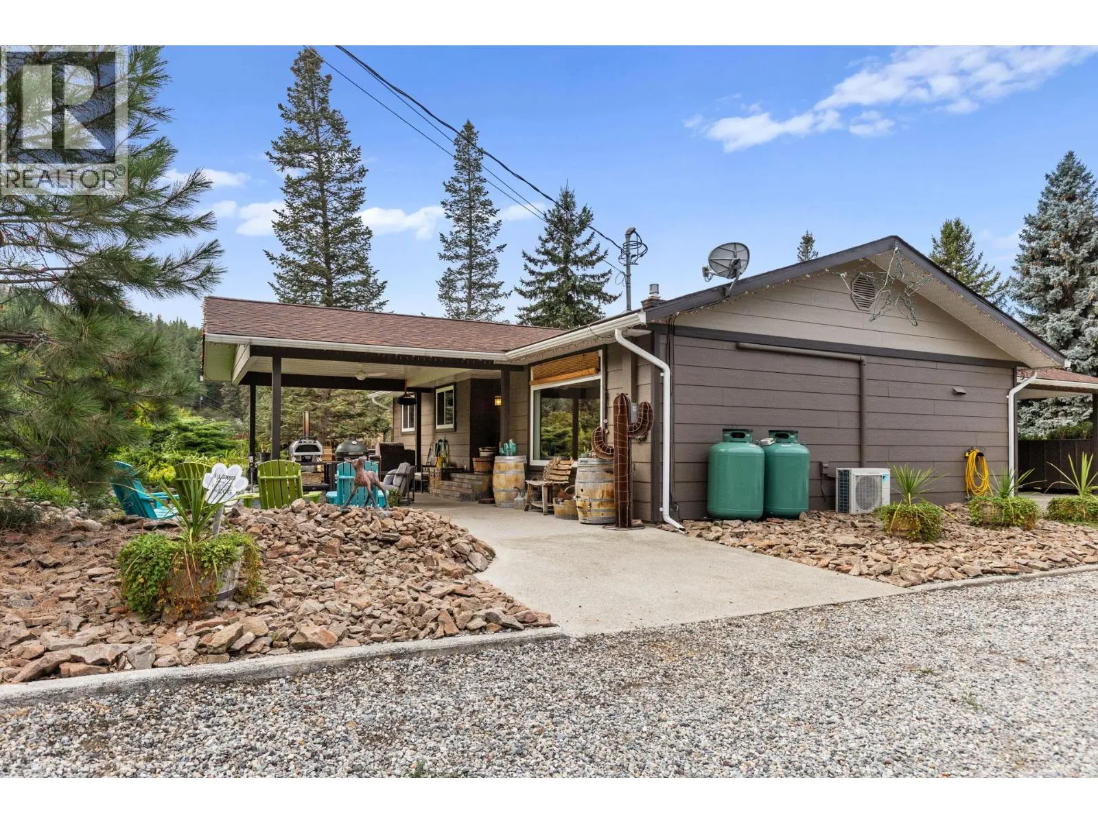 602 Johnson Crescent