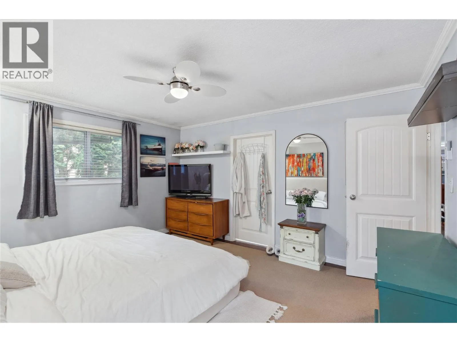 3404 Alexis Park Drive