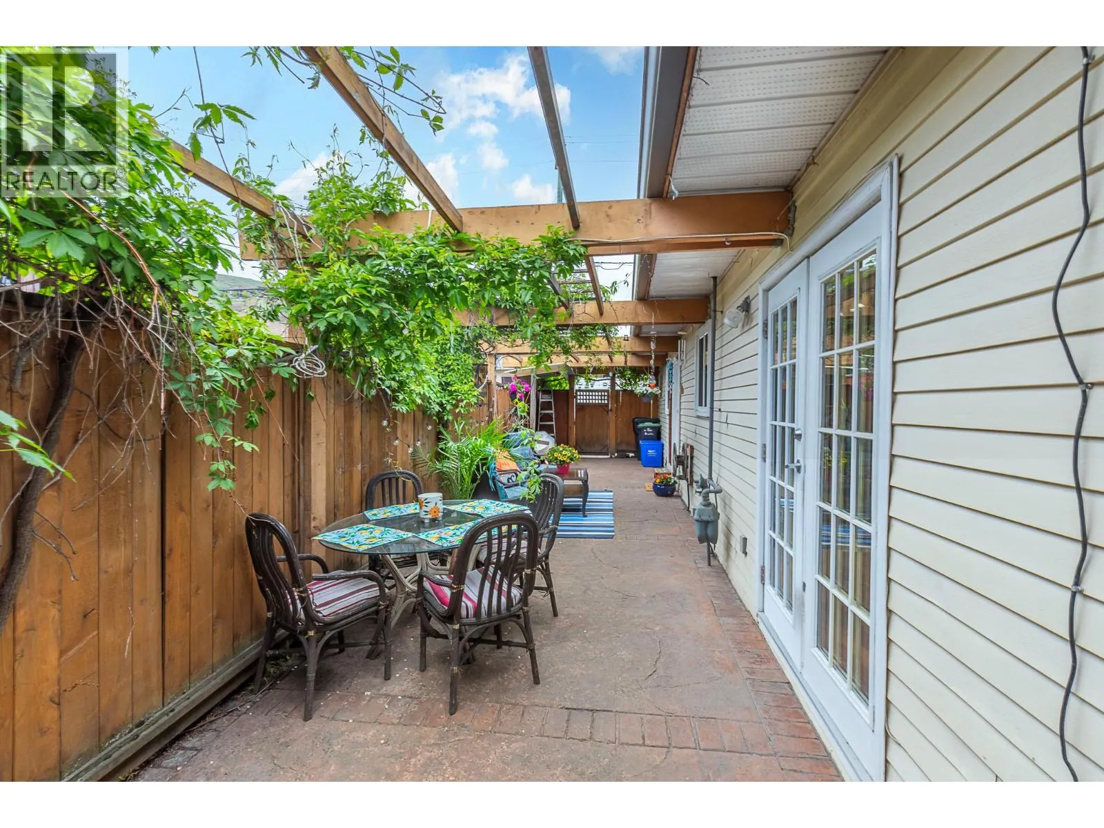 3404 Alexis Park Drive