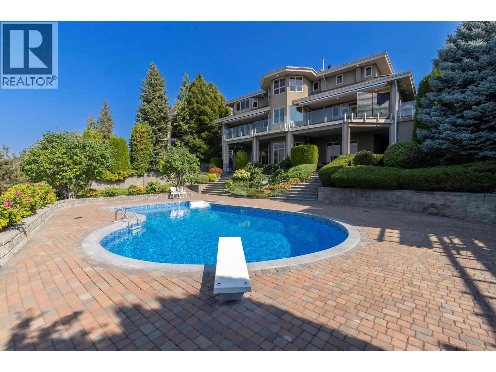 960 Skeena Drive
