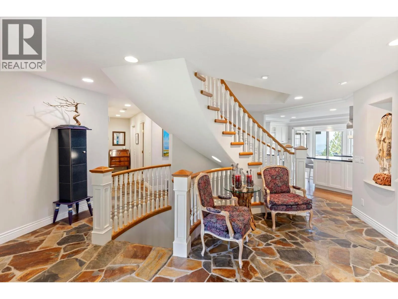 960 Skeena Drive