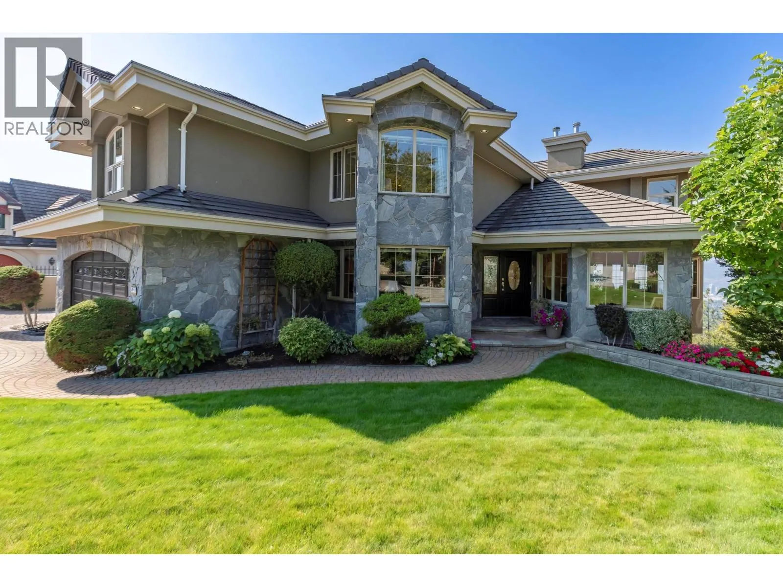 960 Skeena Drive