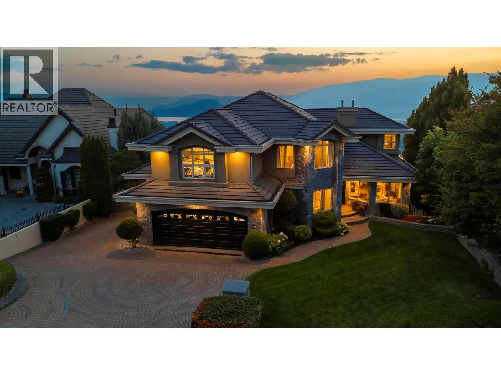 960 Skeena Drive