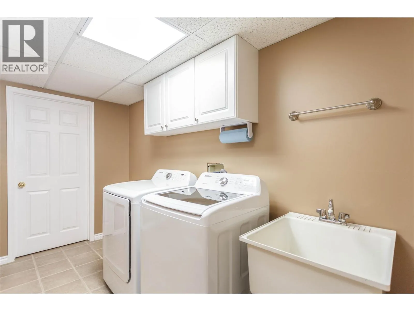 2675 Pine Avenue Unit# 4