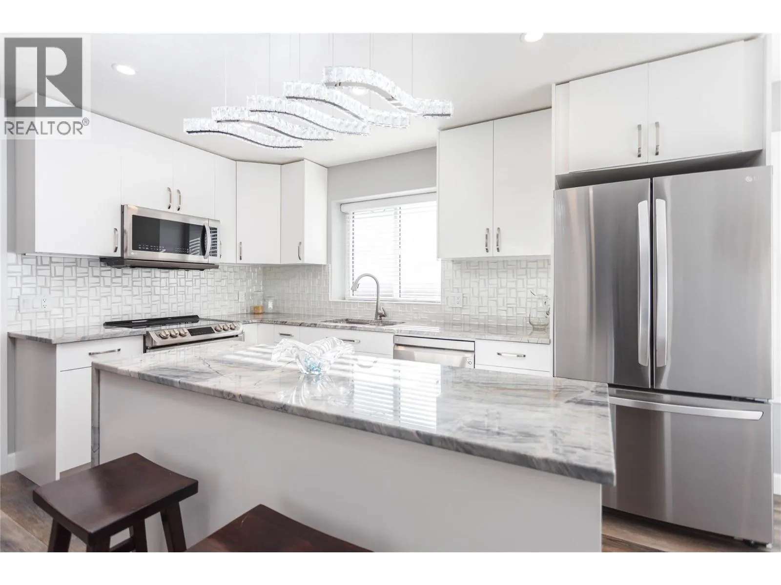 2675 Pine Avenue Unit# 4