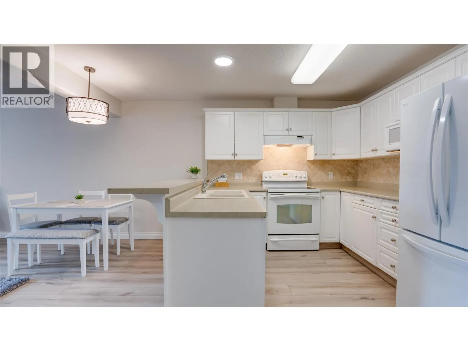 1002 Riverside Avenue Unit# 111