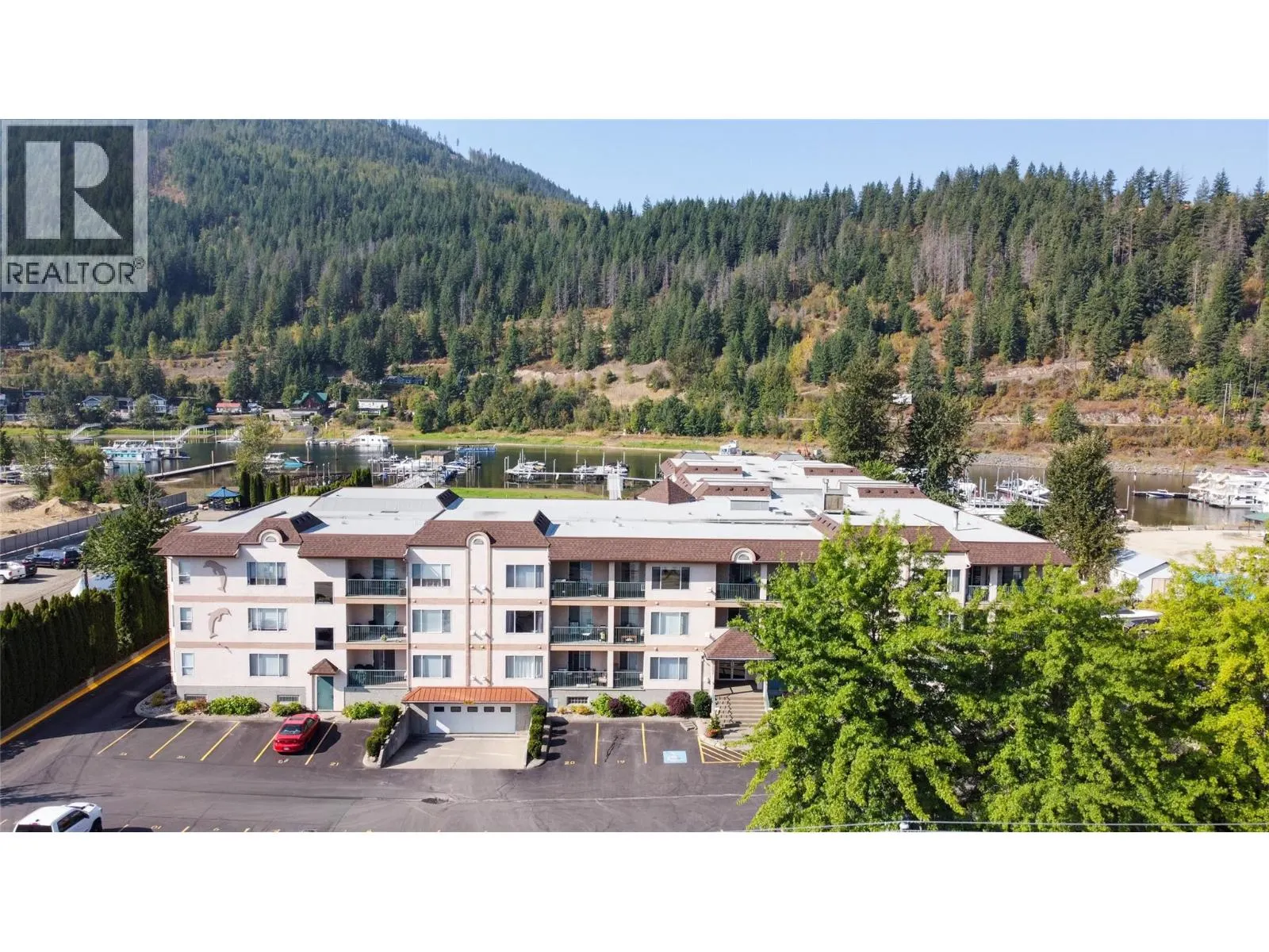 1002 Riverside Avenue Unit# 111
