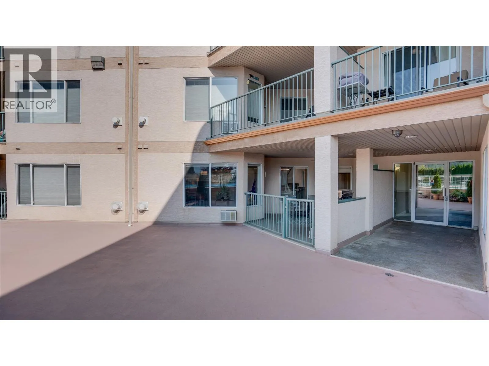 1002 Riverside Avenue Unit# 111