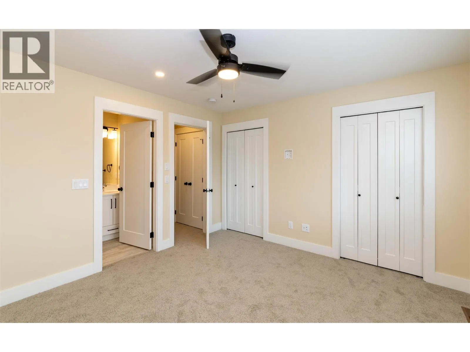 1910 11 Avenue NE Unit# 4