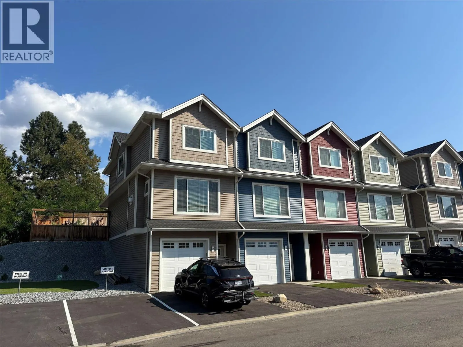 1910 11 Avenue NE Unit# 4
