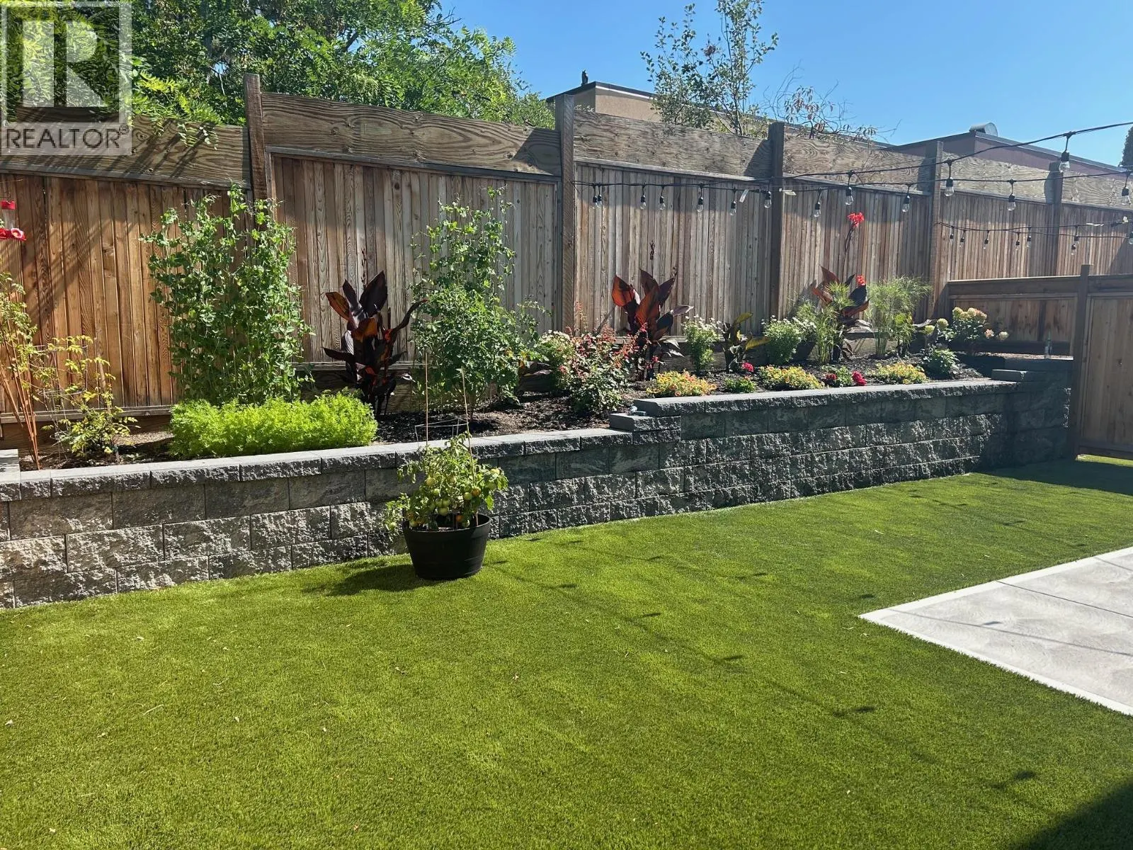 1910 11 Avenue NE Unit# 4
