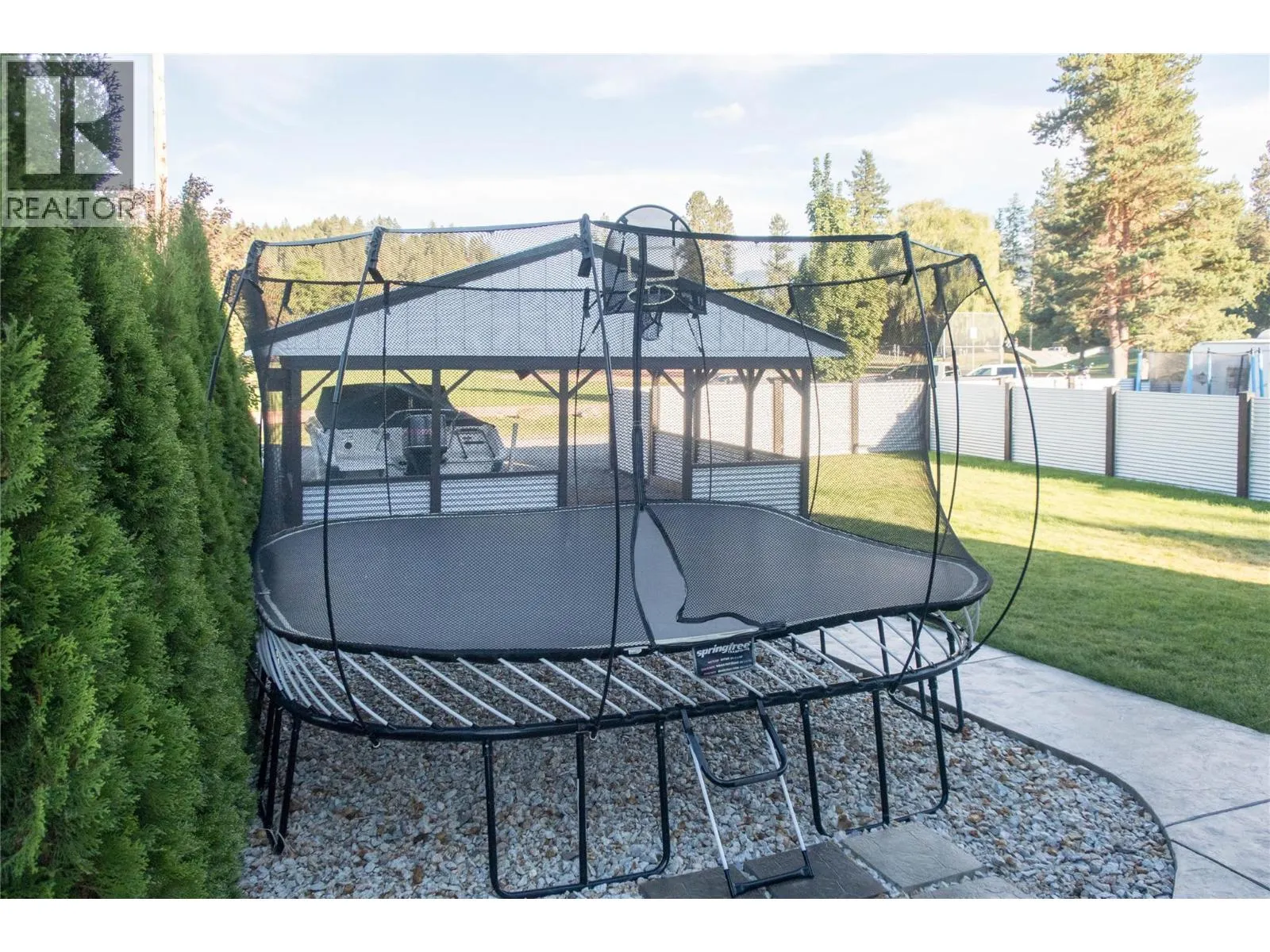 2253 Shuswap Avenue
