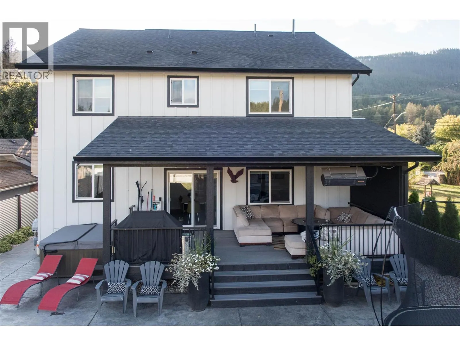 2253 Shuswap Avenue