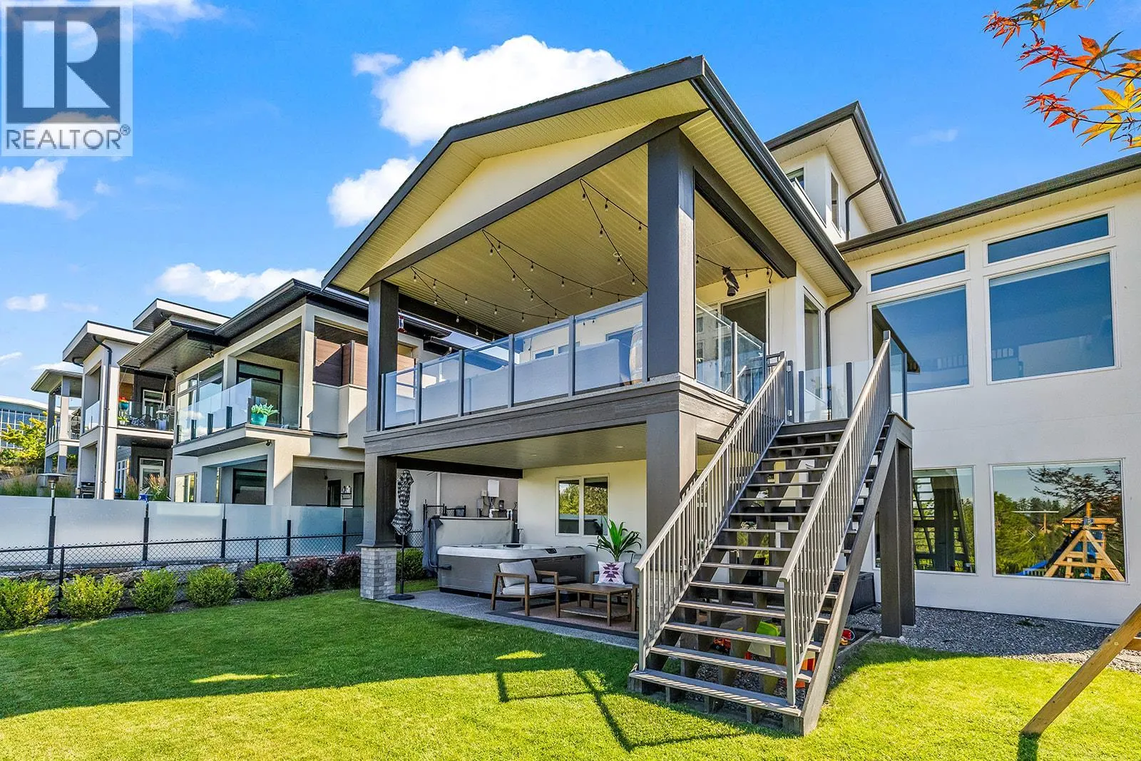 1174 Goldfinch Place