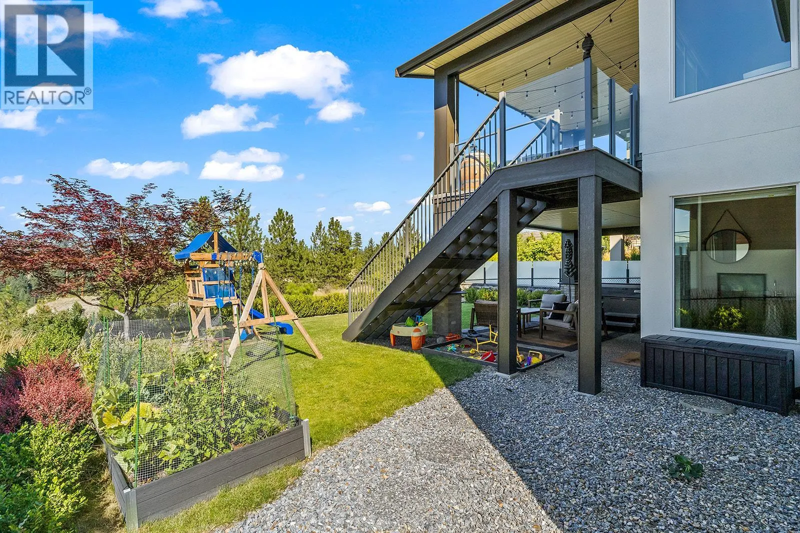 1174 Goldfinch Place