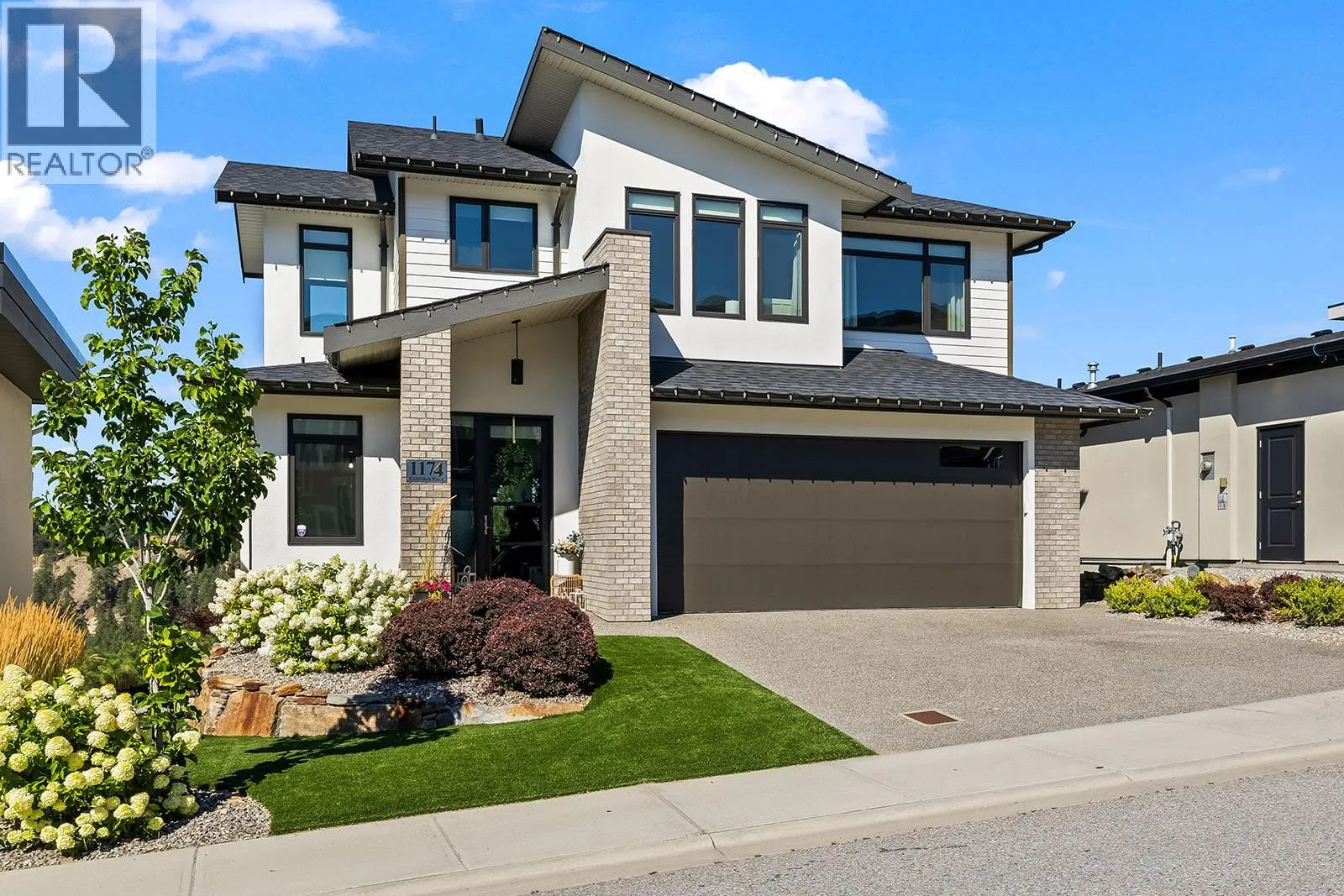 1174 Goldfinch Place