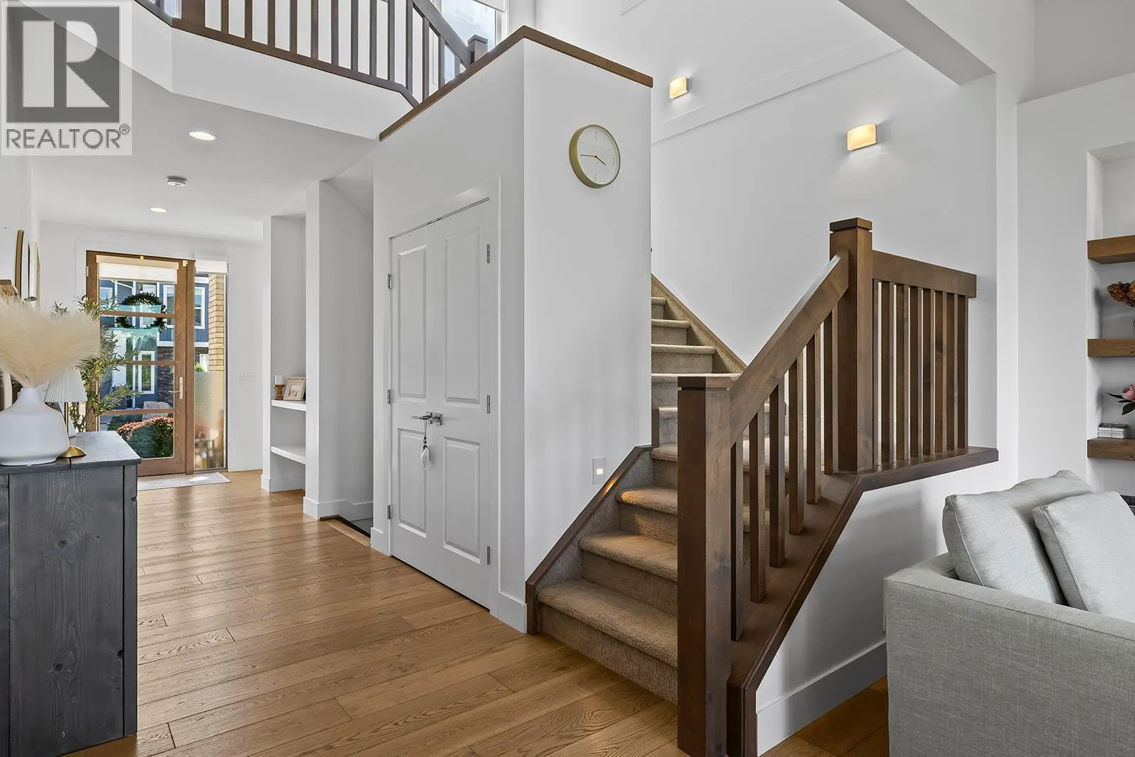 1174 Goldfinch Place