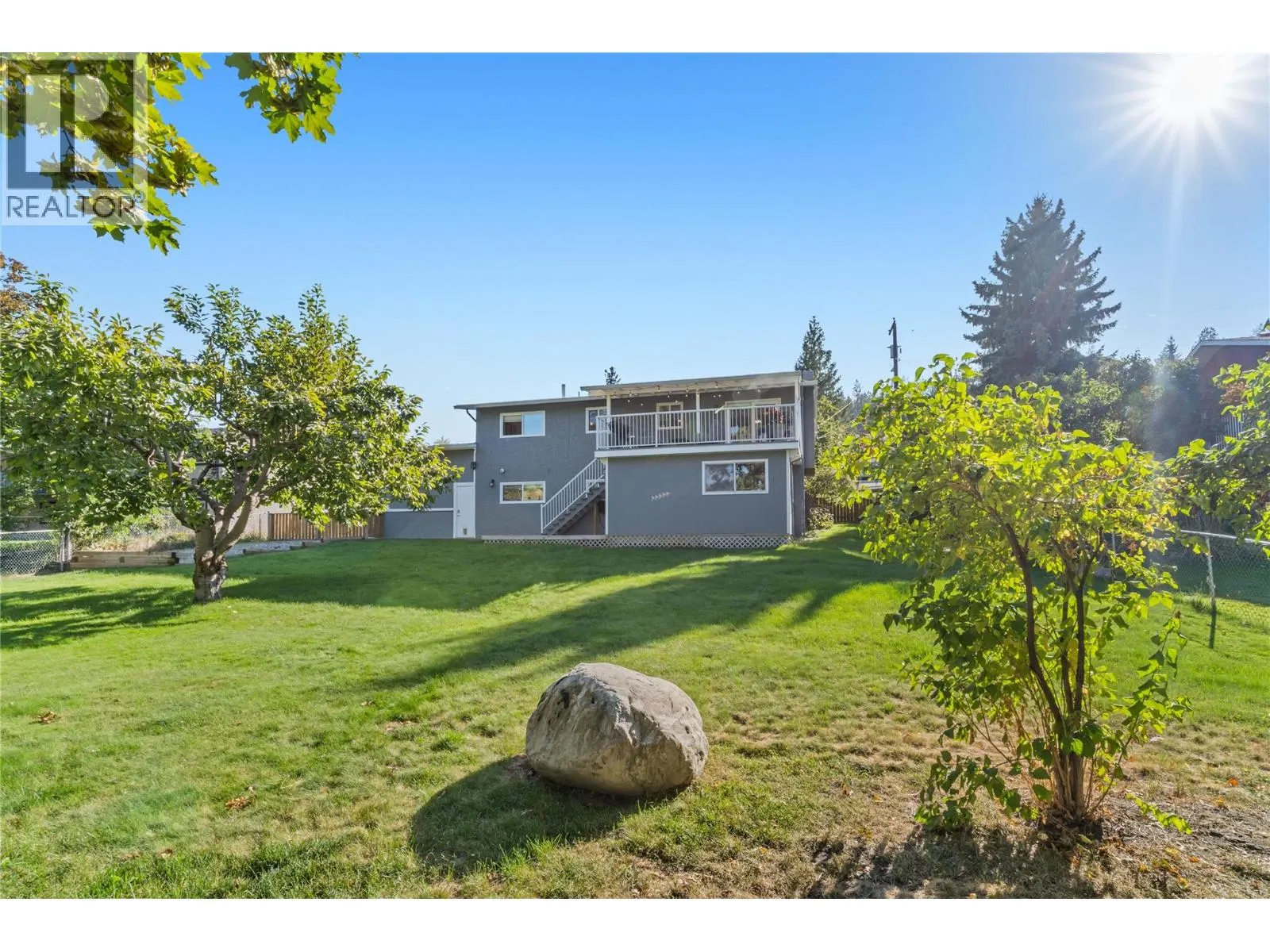 1758 Sunrise Road