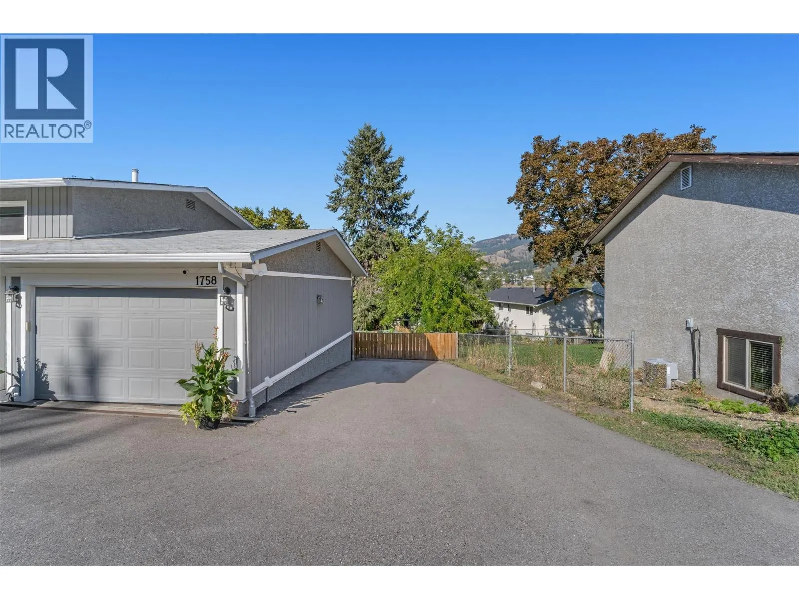 1758 Sunrise Road