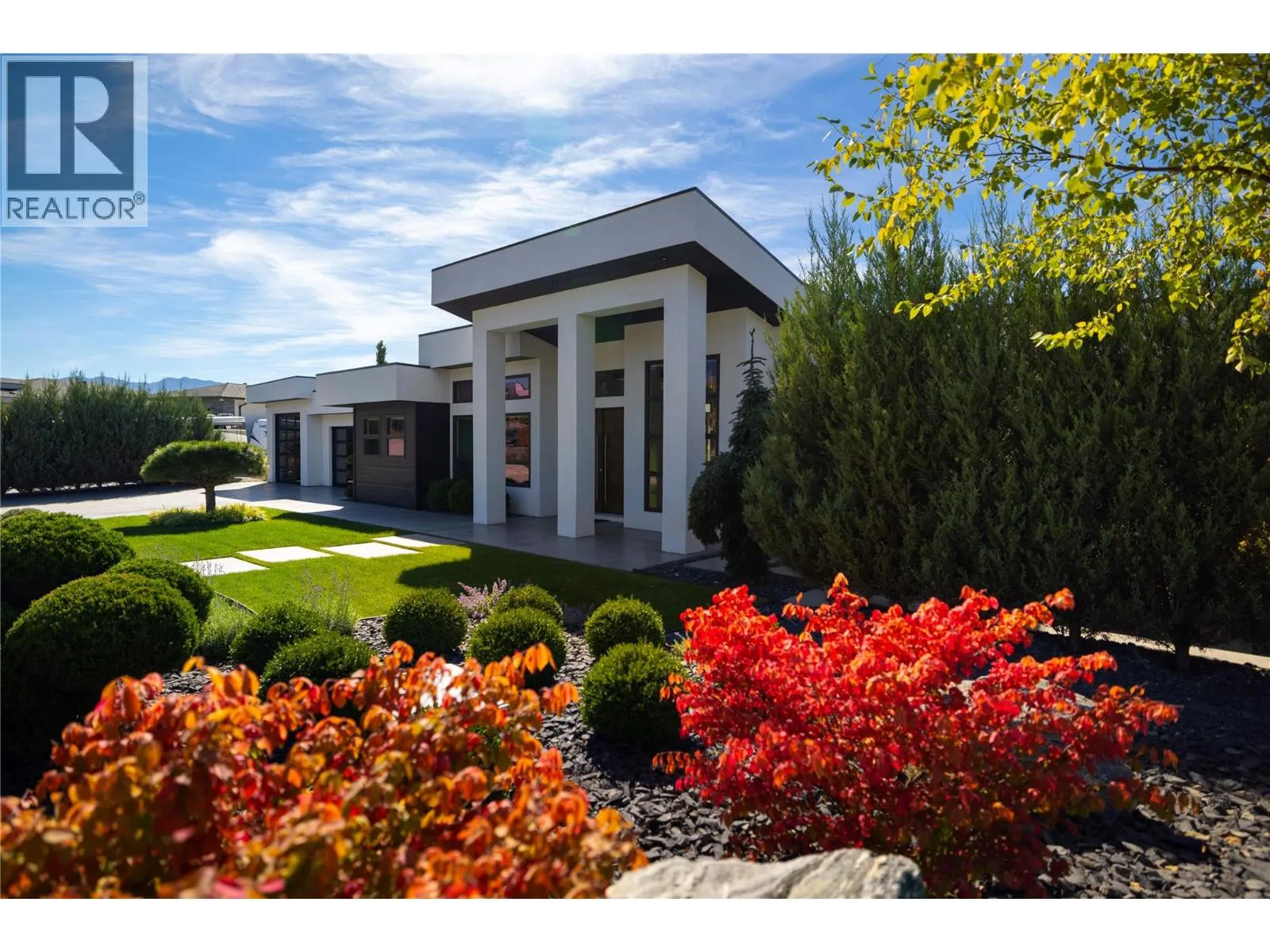 3301 Vineyard View Drive