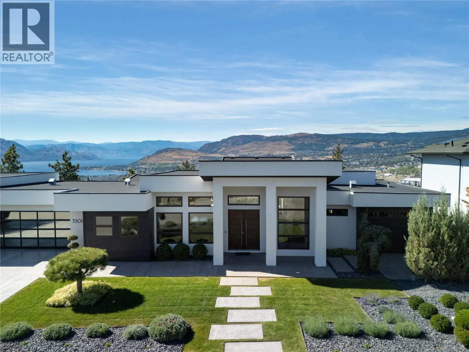 3301 Vineyard View Drive