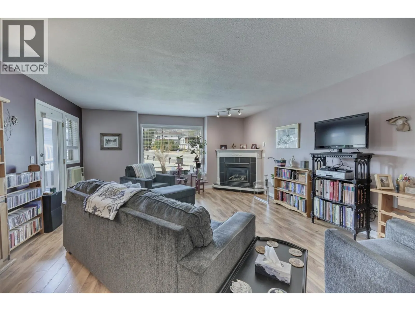 9307 62ND Avenue Unit# 304