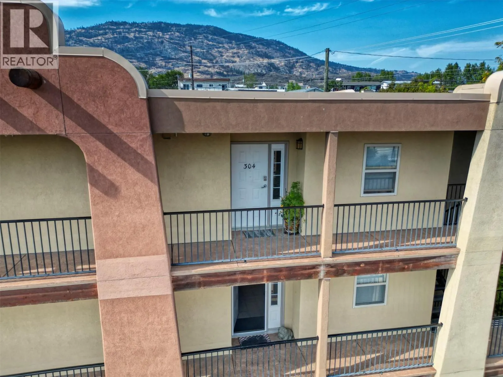 9307 62ND Avenue Unit# 304
