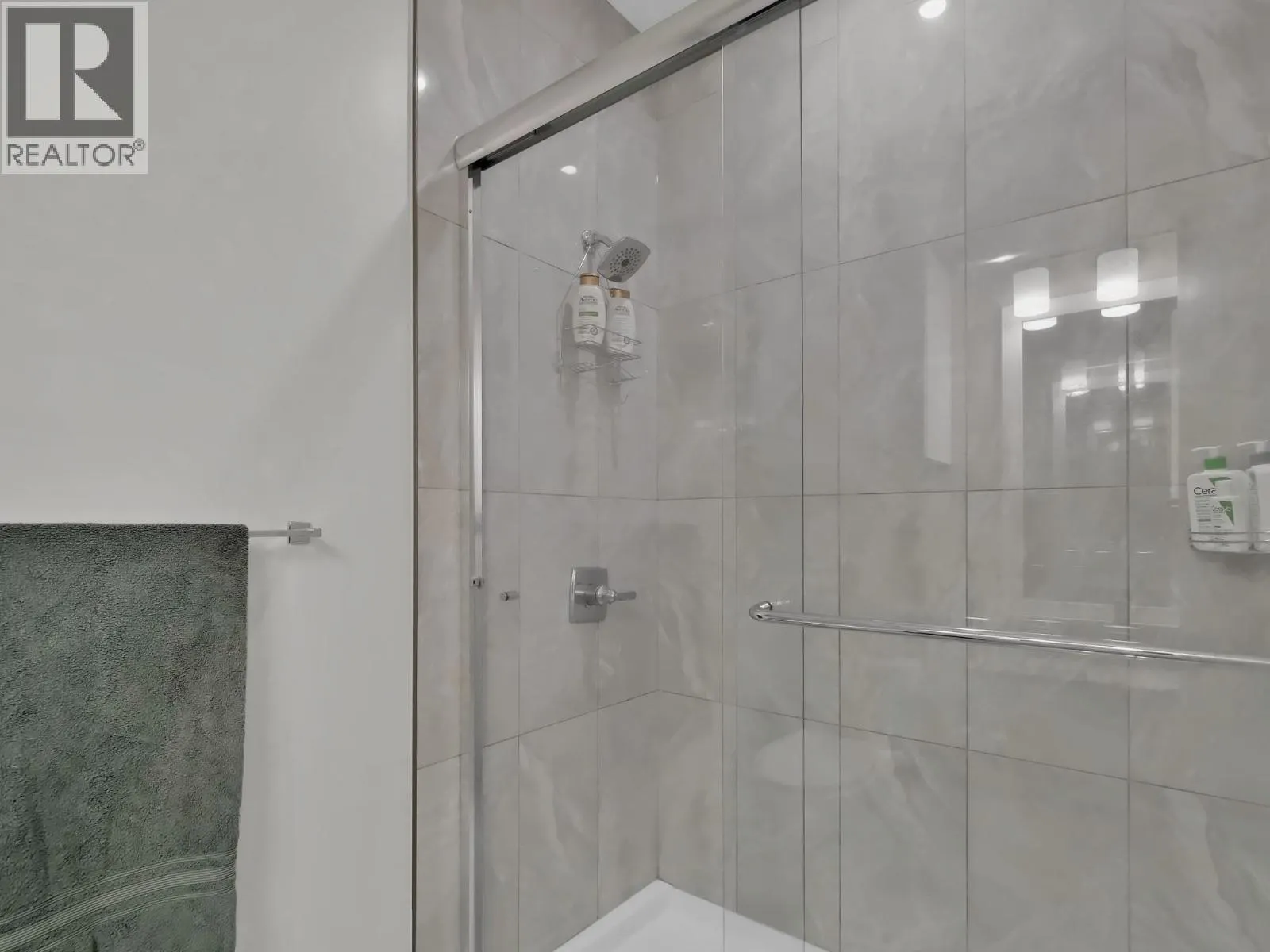 255 Taylor Road Unit# 22