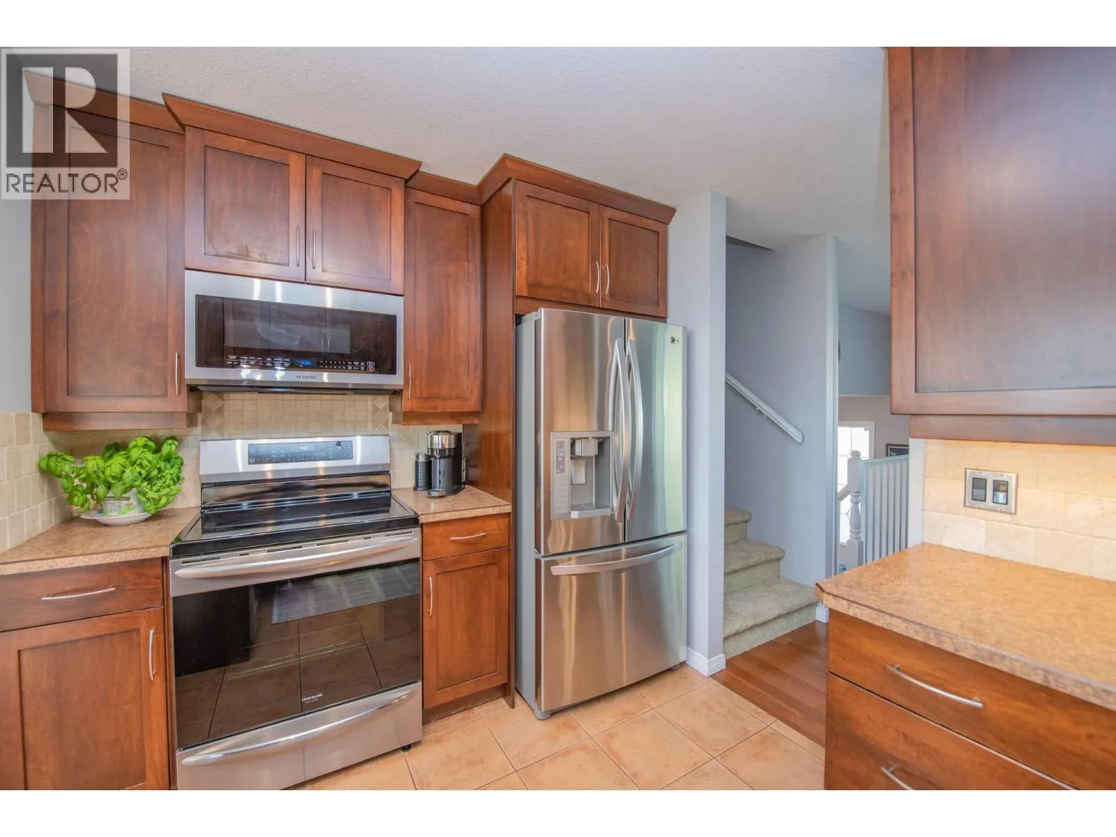 5290 Silver Star Road