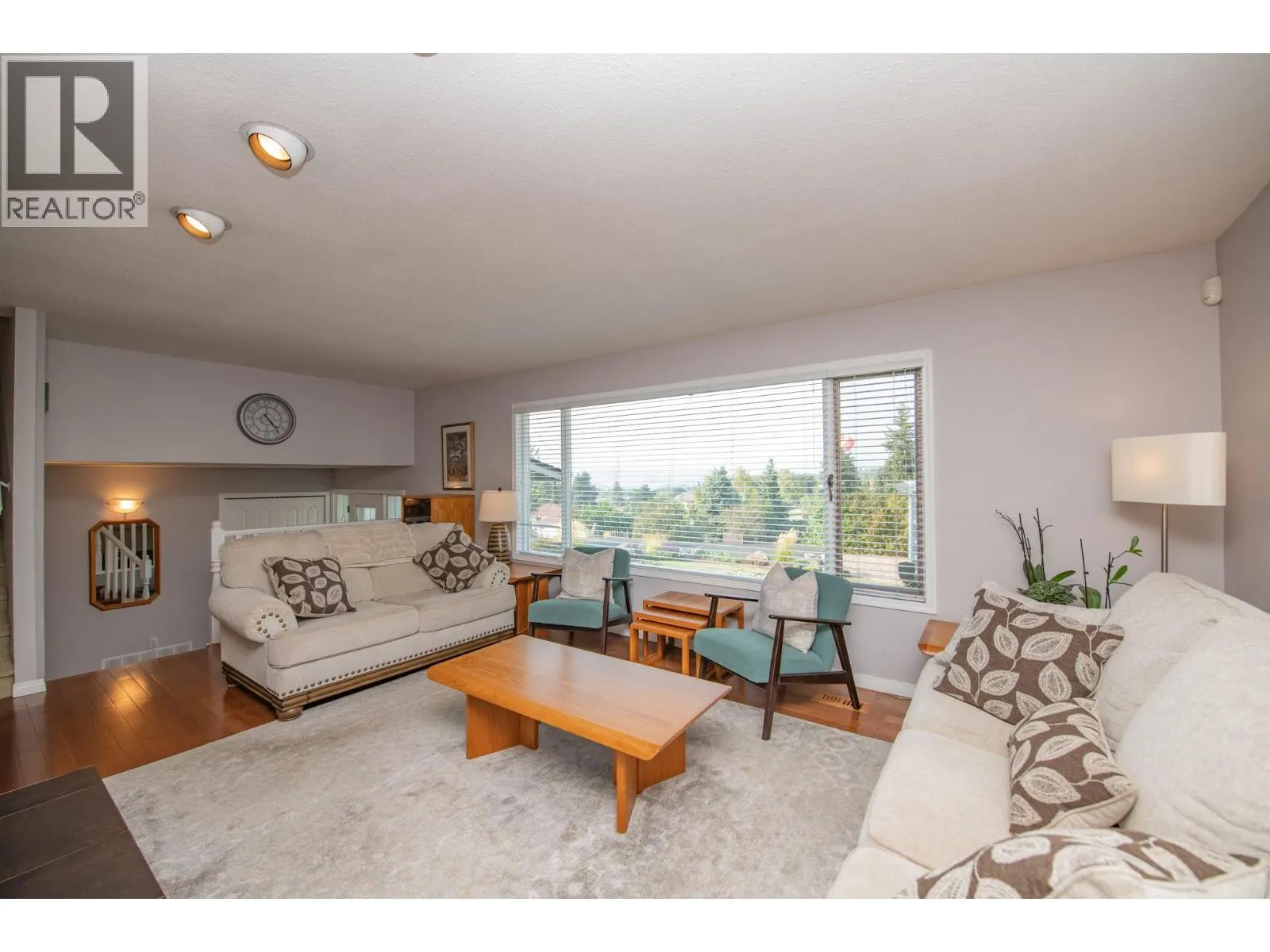 5290 Silver Star Road