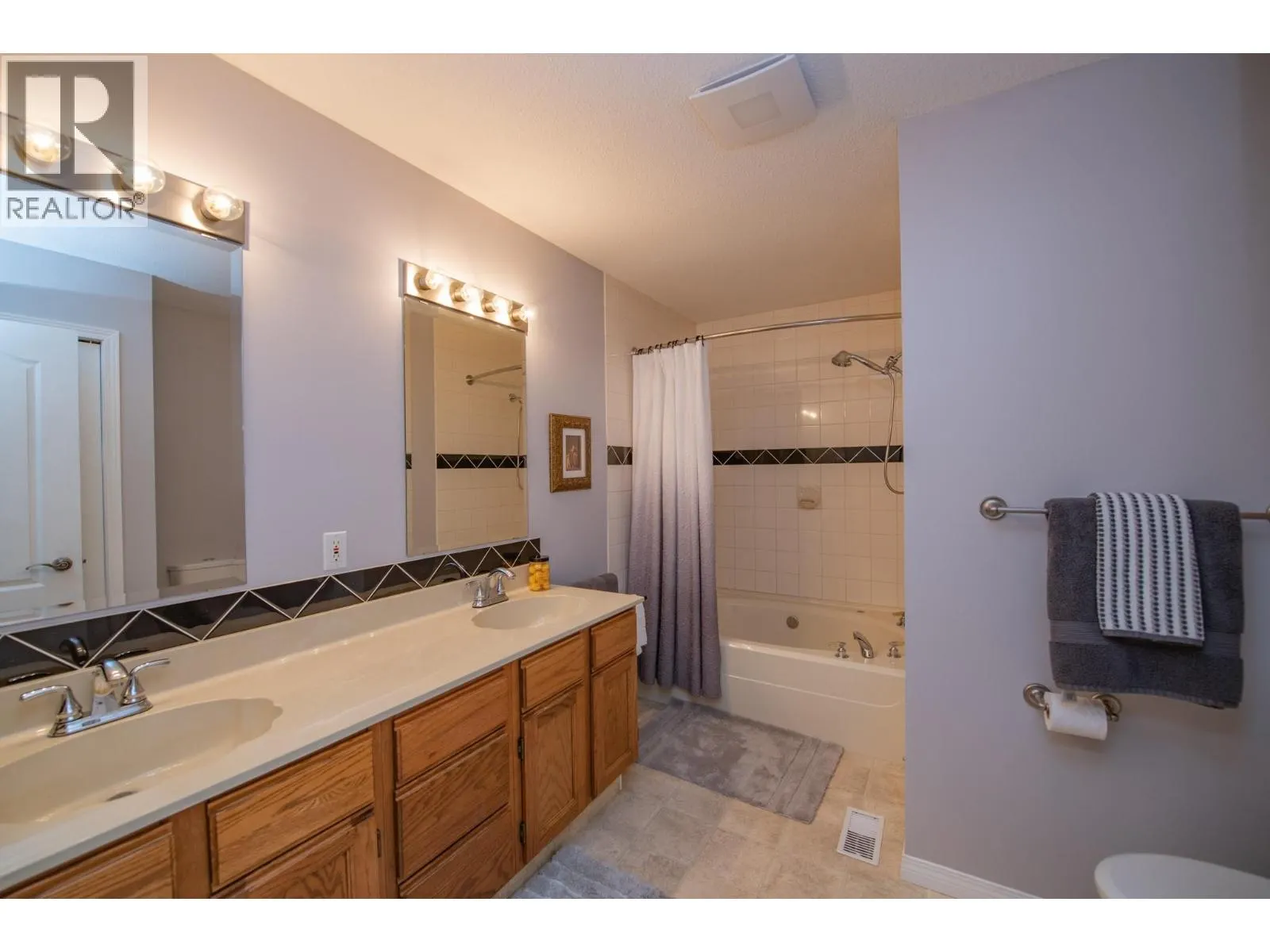 5290 Silver Star Road