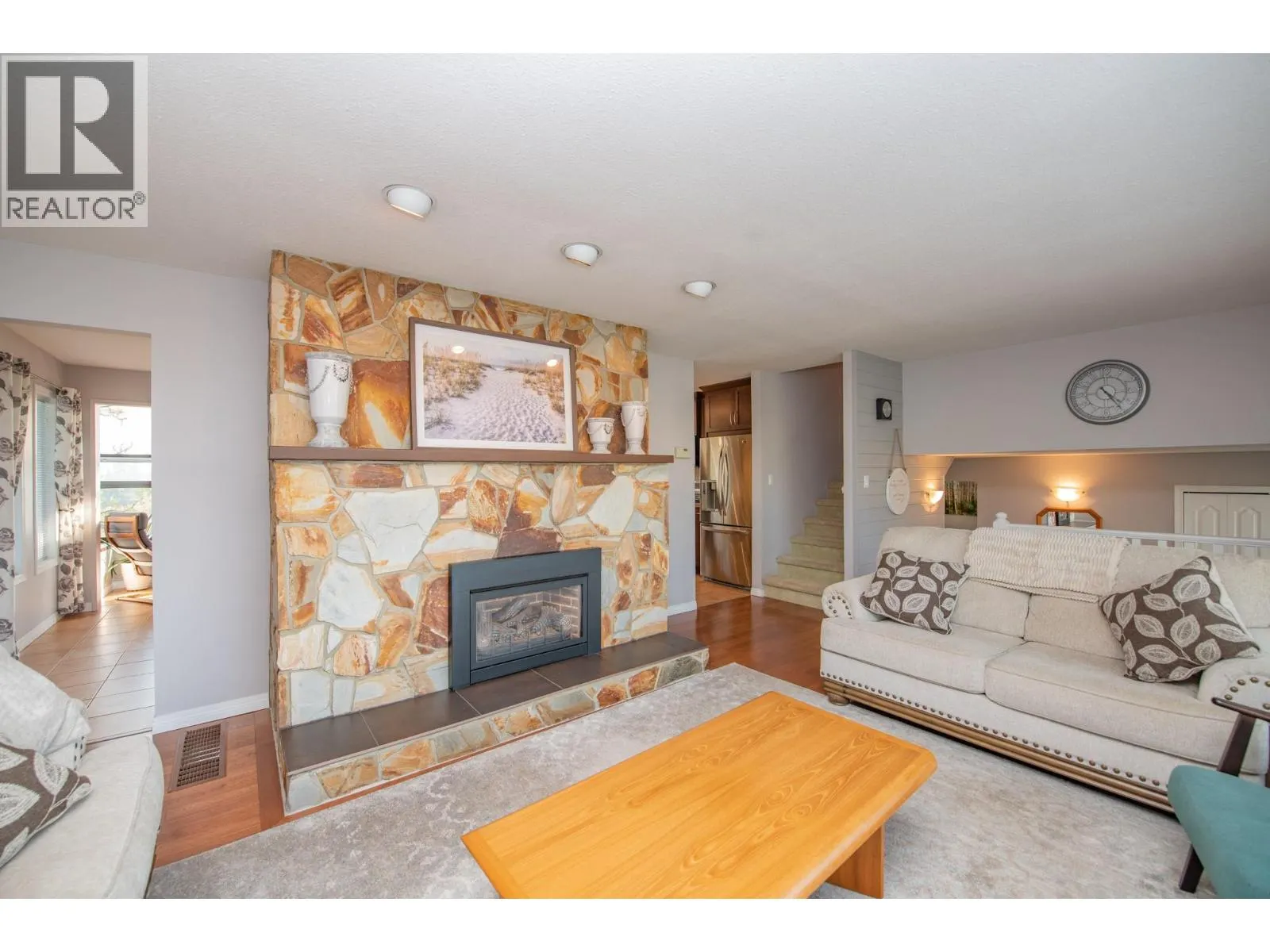 5290 Silver Star Road